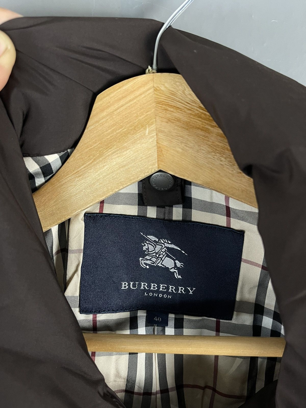 Burberry BURBERRY LONDON NOVA CHECK ZIPPER JACKET Size S / US 4 / IT 40 - 8 Thumbnail