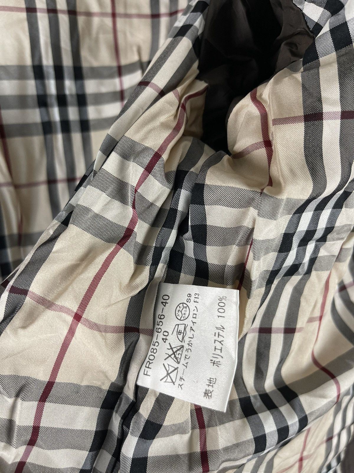Burberry BURBERRY LONDON NOVA CHECK ZIPPER JACKET Size S / US 4 / IT 40 - 10 Thumbnail