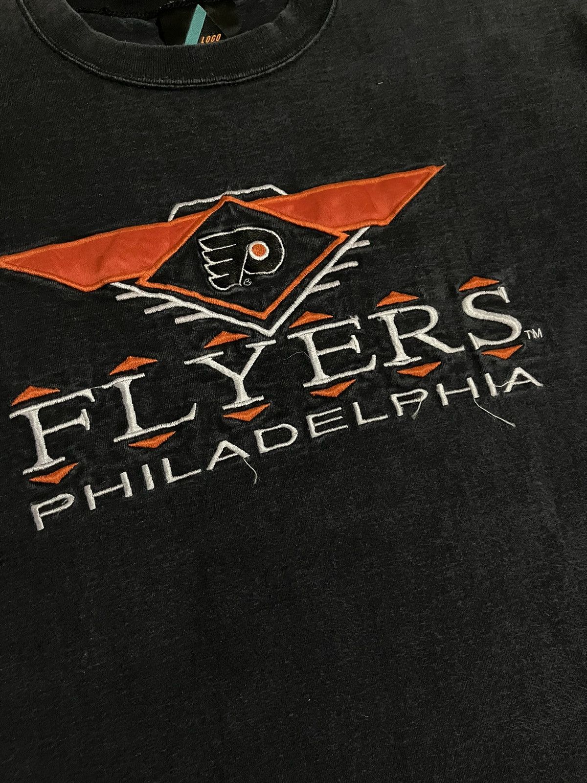 Logo Athletic Flyers Philadelphia Embroidery Vintage T Shirt Size US L / EU 52-54 / 3 - 14 Thumbnail