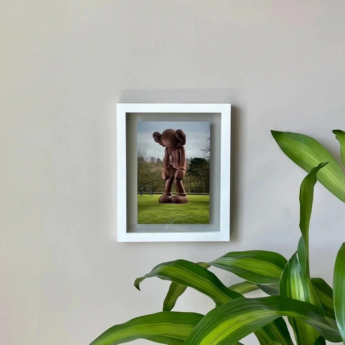 Kaws Kaws Small Lie Sculpture Poster Size ONE SIZE - 3 Thumbnail