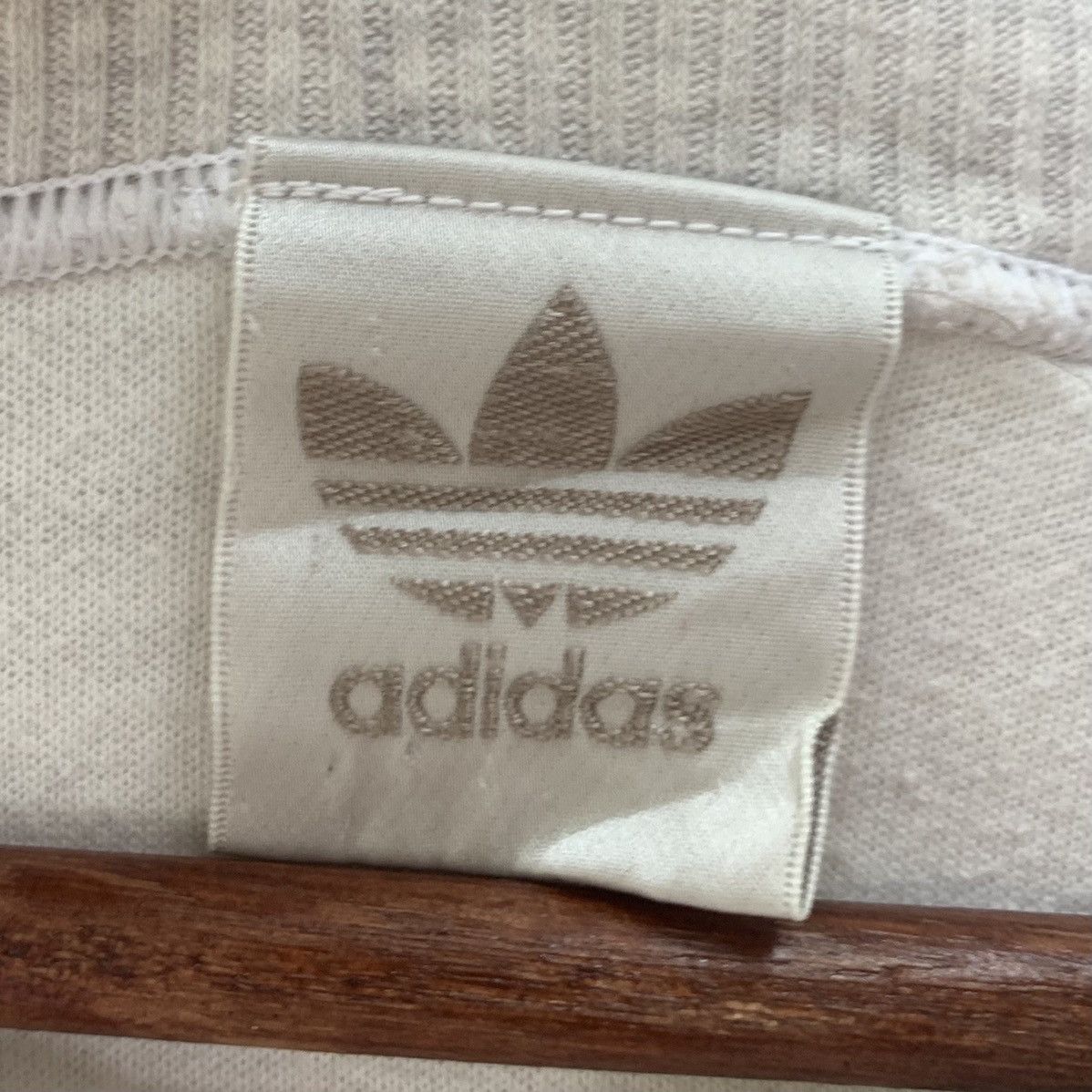 Adidas Vintage 90s Adidas Crewneck Embroidered Logo Size US M / EU 48-50 / 2 - 9 Thumbnail