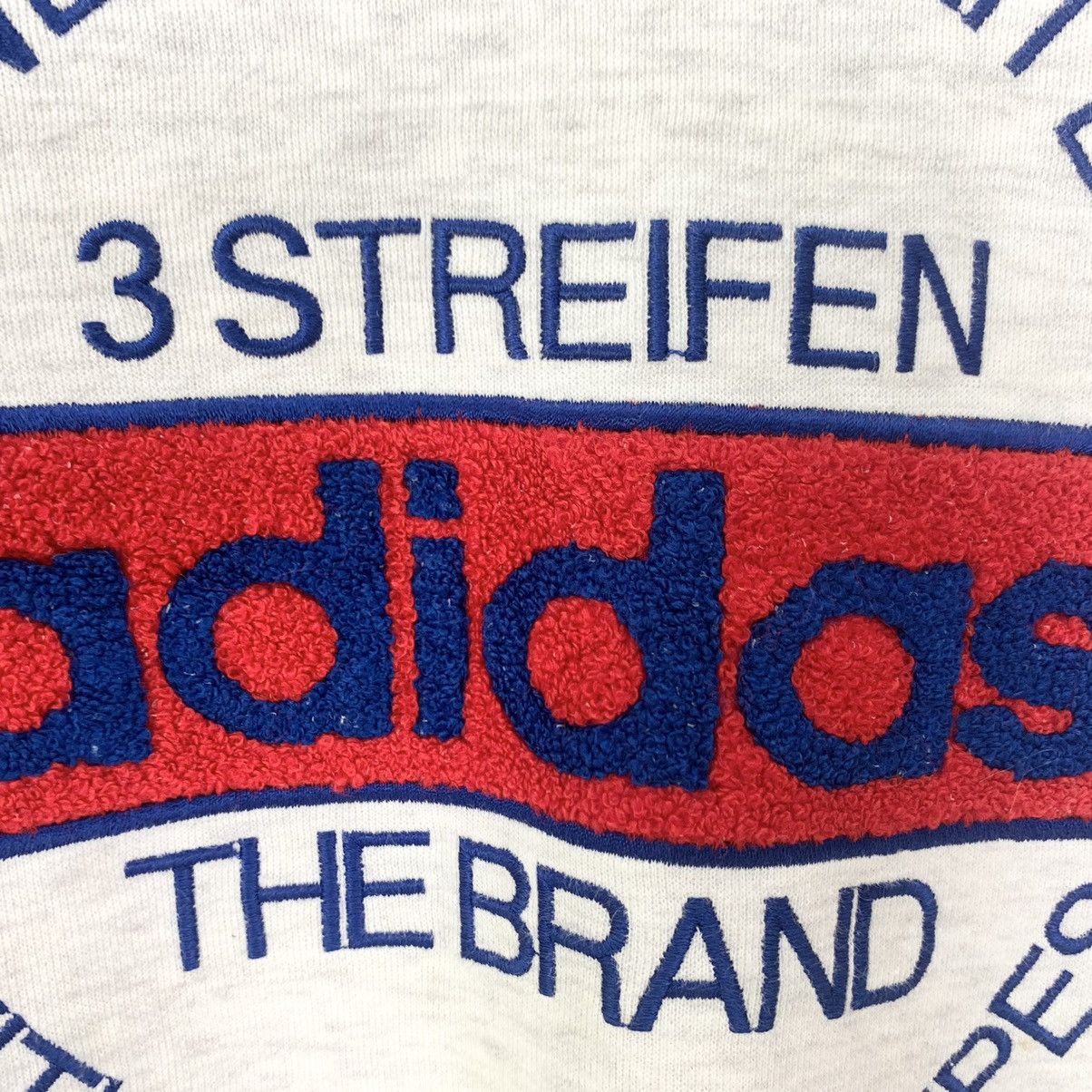 Adidas Vintage 90s Adidas Crewneck Embroidered Logo Size US M / EU 48-50 / 2 - 6 Thumbnail