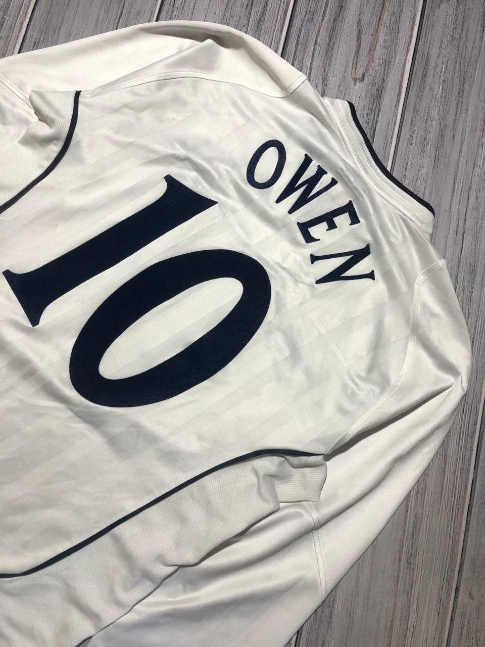 Umbro England 2001 2003 Owen #10 Home Shirt Jersey Long Sleeve Size US S / EU 44-46 / 1 - 2 Thumbnail