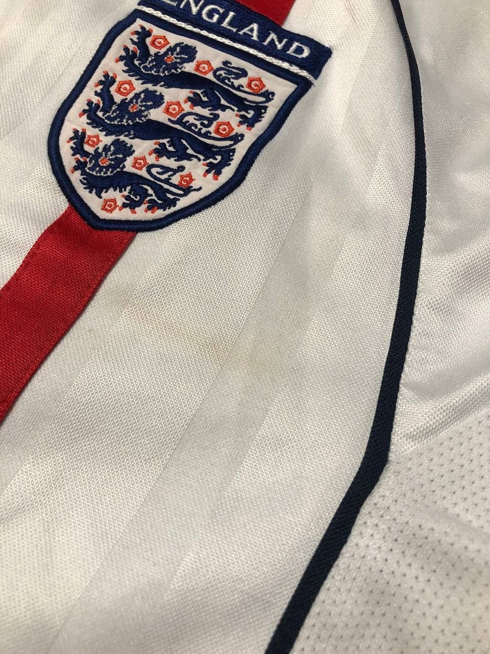 Umbro England 2001 2003 Owen #10 Home Shirt Jersey Long Sleeve Size US S / EU 44-46 / 1 - 23 Thumbnail