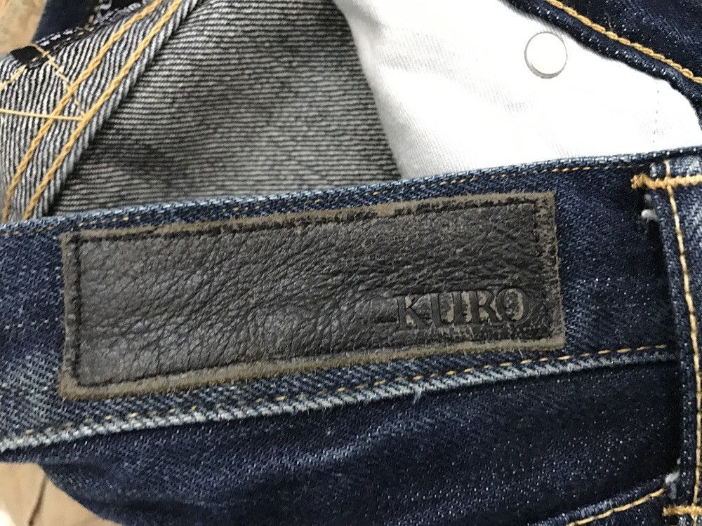 Indigo × KURO KURO Japan "GRAPHITE" Distressed Selvedge Indigo Denim Jeans Size US 30 / EU 46 - 14 Thumbnail