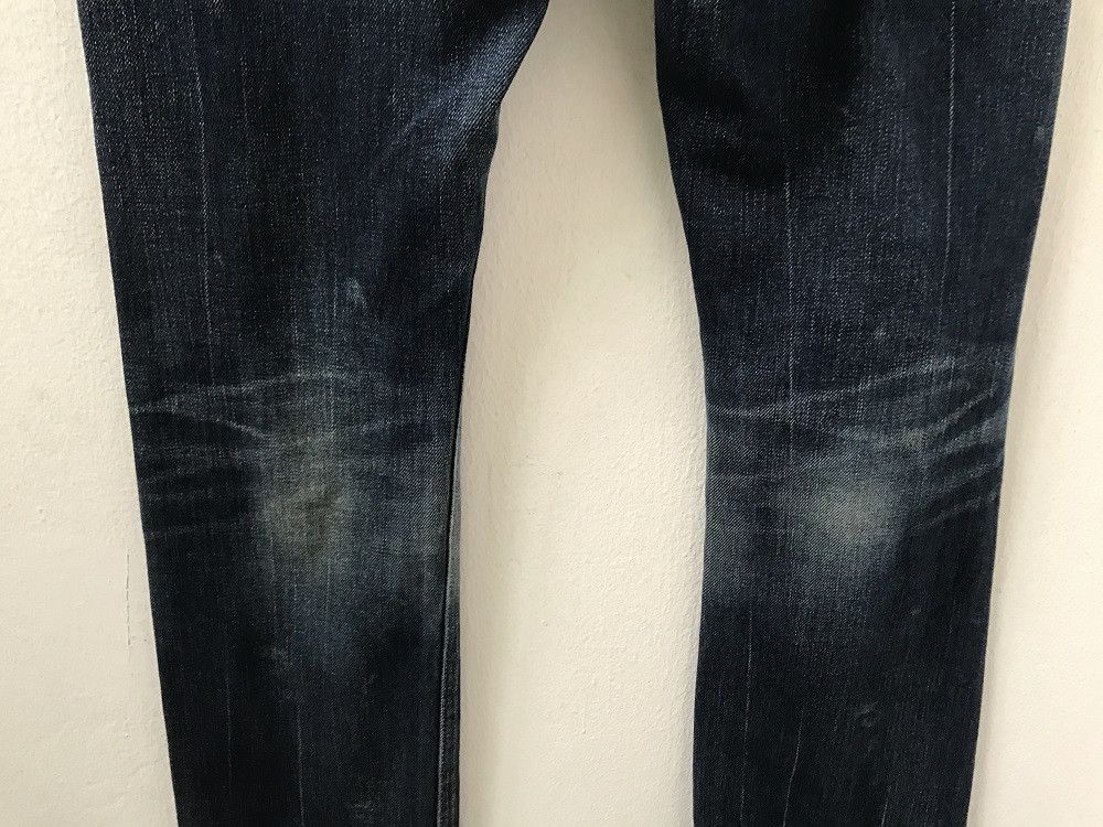 Indigo × KURO KURO Japan "GRAPHITE" Distressed Selvedge Indigo Denim Jeans Size US 30 / EU 46 - 11 Thumbnail