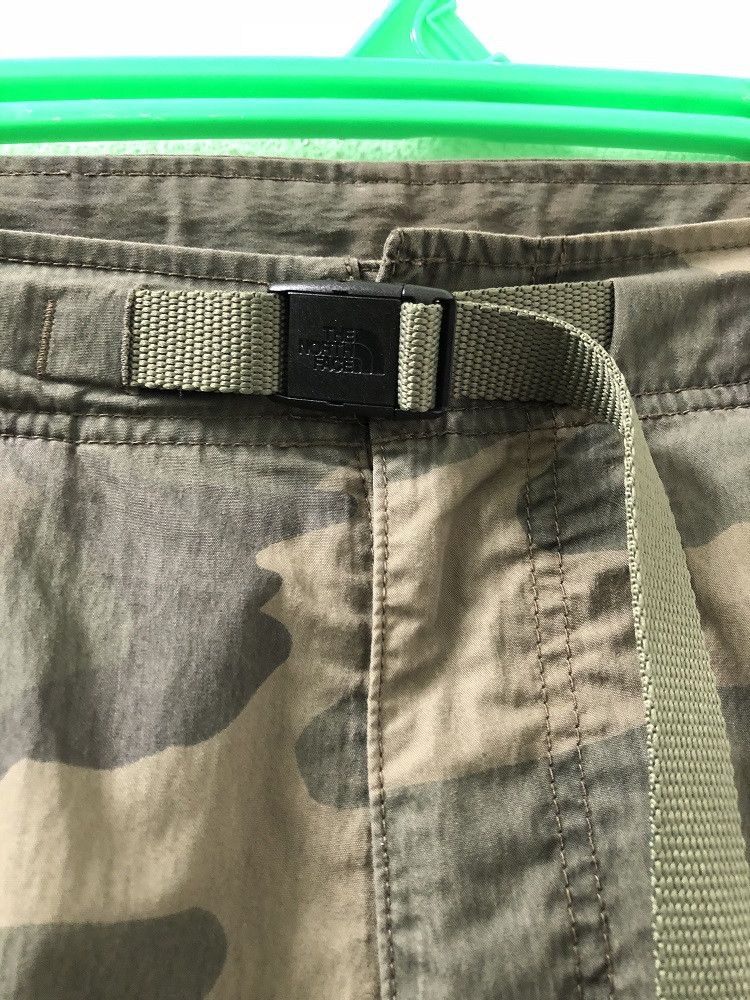 Nanamica × The North Face TNF Purple Label Drawstring Waist Camouflage Cargo Cropped Size US 34 / EU 50 - 5 Thumbnail
