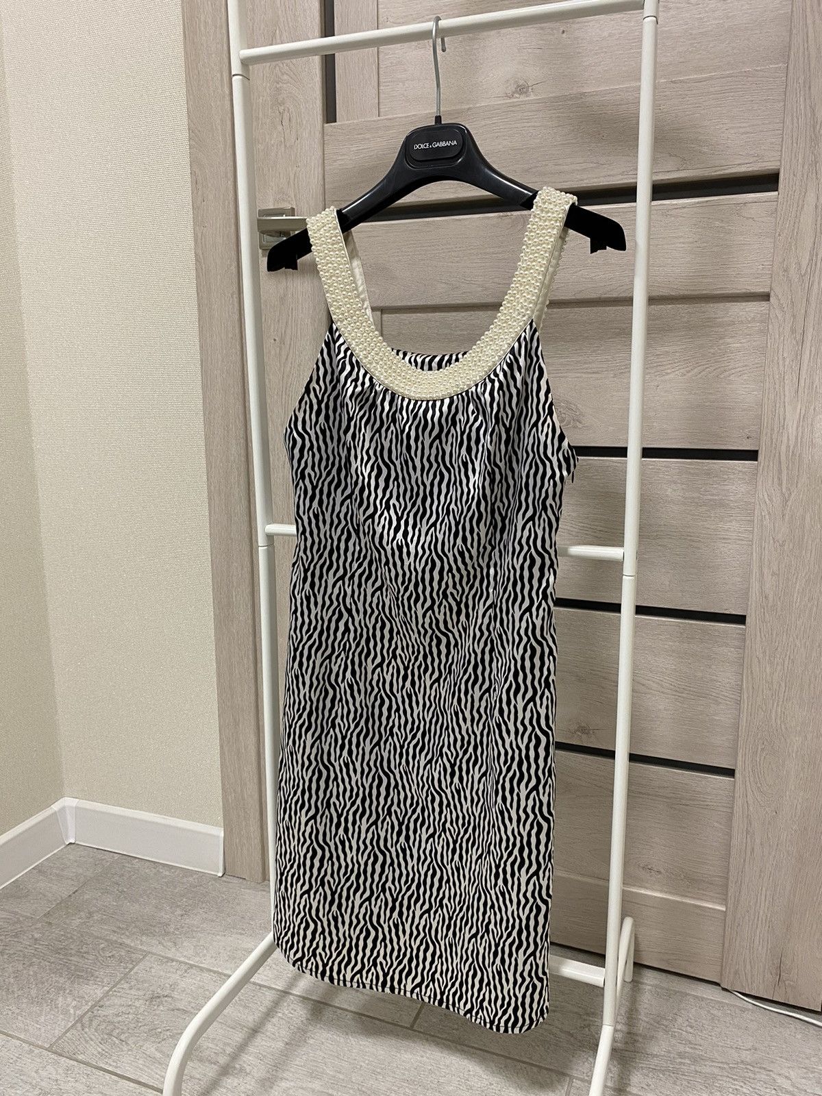 Designer × Diane von Furstenberg Diane Von Furstenberg Silk Beads Zebra Sleeveless Dress Size M / US 6-8 / IT 42-44 - 1 Thumbnail