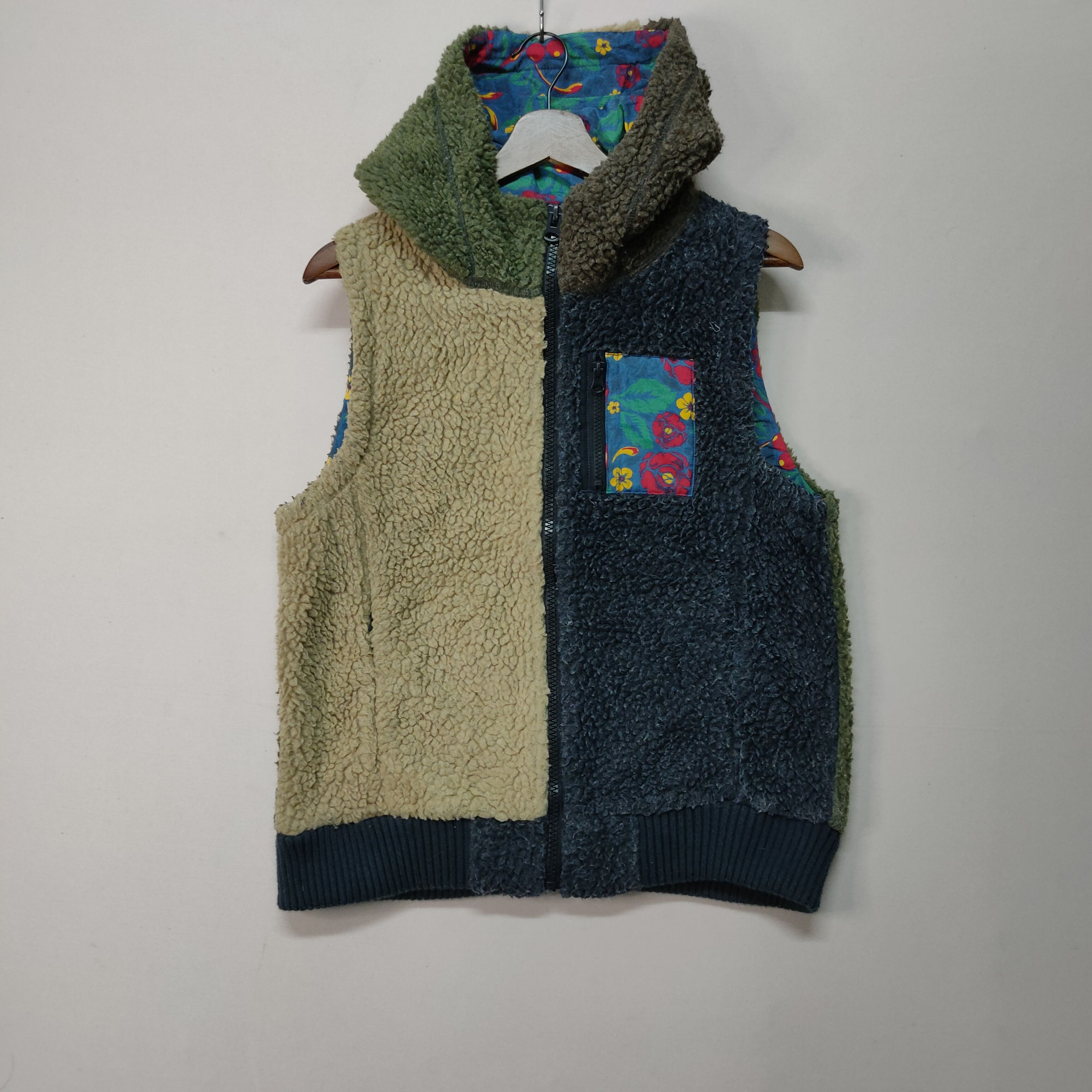 Japanese Brand VINTAGE TITICACA FLORA FLEECE ZIPPER UPS VEST Size US M / EU 48-50 / 2 - 1 Thumbnail