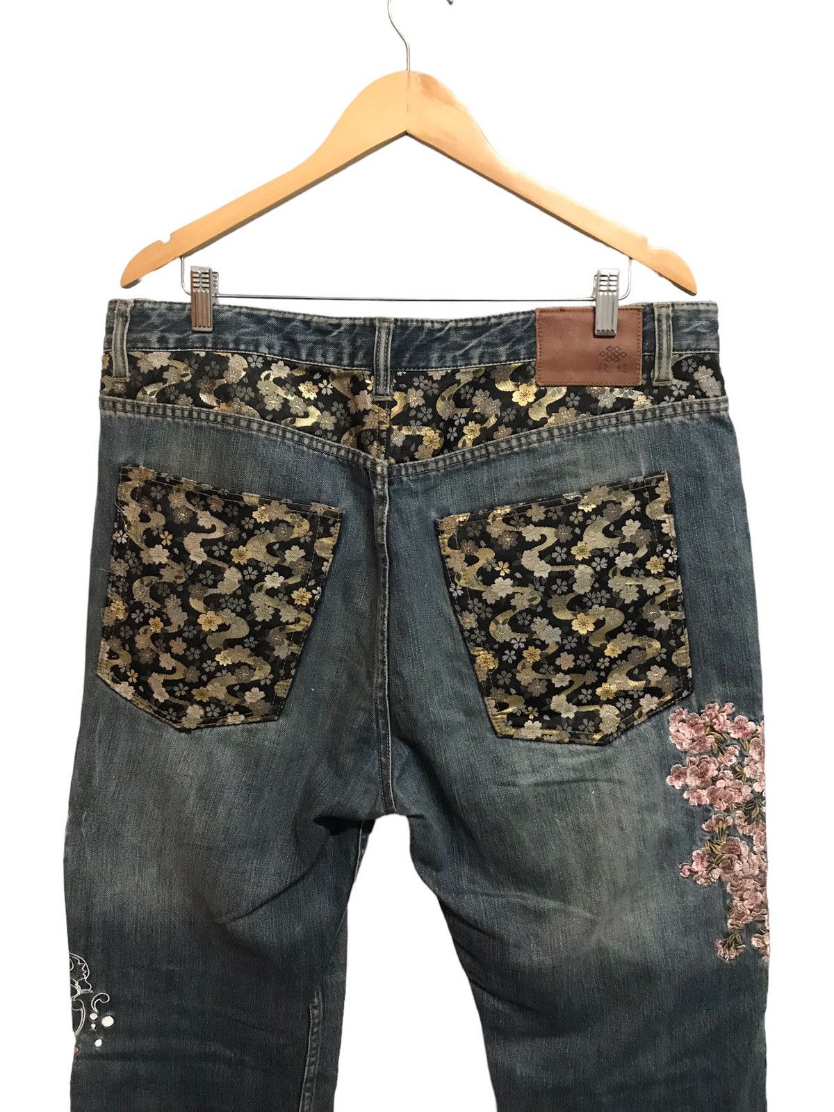 Japanese Brand 🔥NEED BINDING🔥 Sukajan Big RedKoi Fish Embroidery Jeans Size US 38 / EU 54 - 9 Thumbnail
