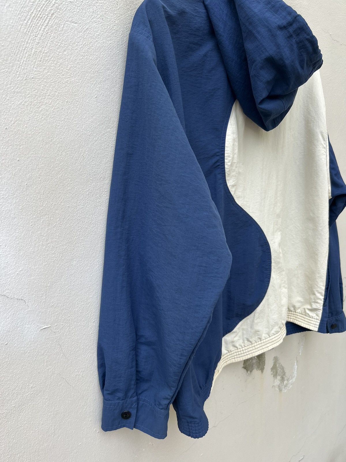 Vintage Vintage 90s T & C Surf Design Hawaii Oversized Hoodie Jacket Size US L / EU 52-54 / 3 - 13 Thumbnail
