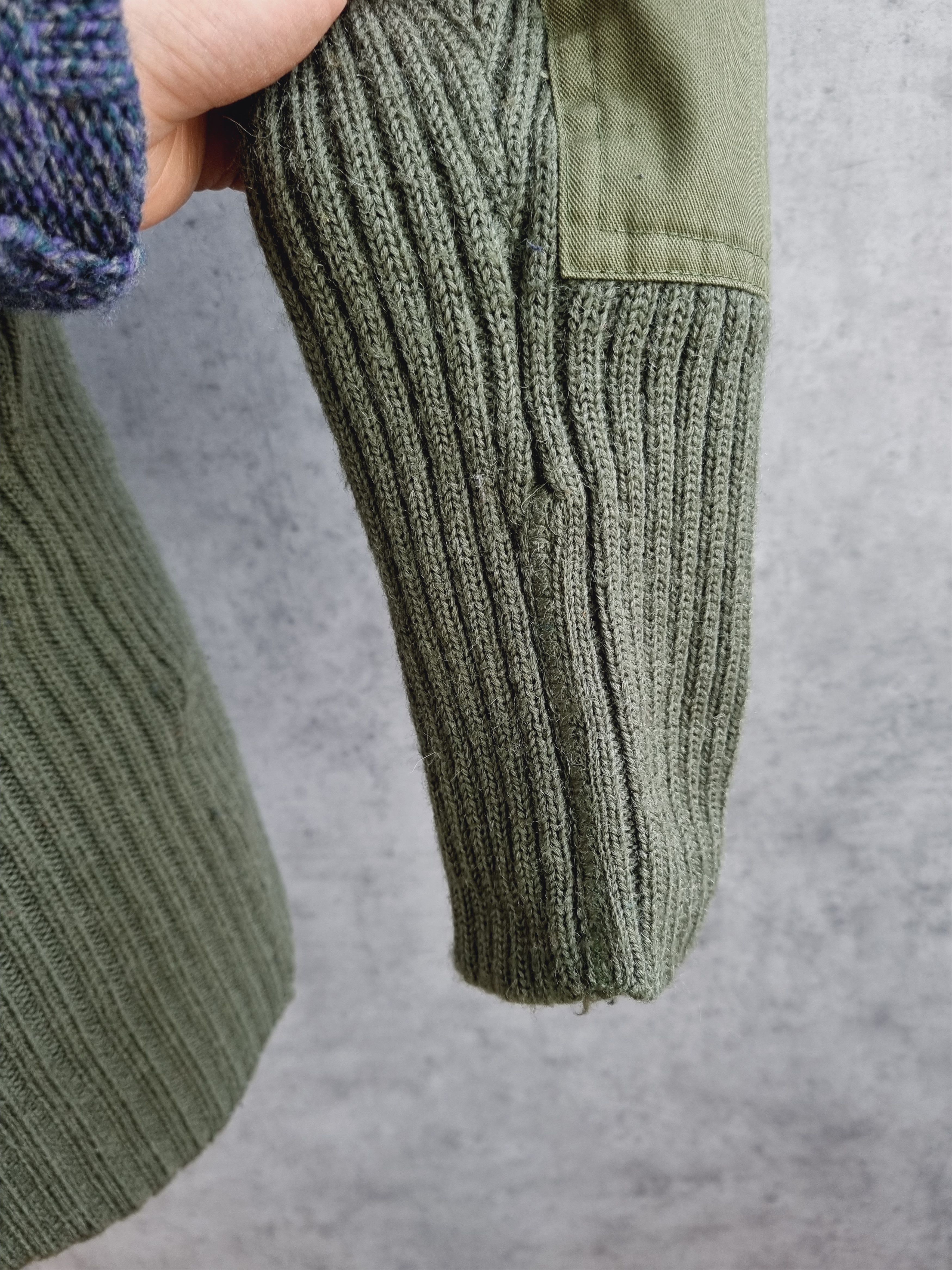 Vintage Army Vintage 80s Military Wool Sweater MARGIELA RAF SIMONS Size US M / EU 48-50 / 2 - 11 Thumbnail
