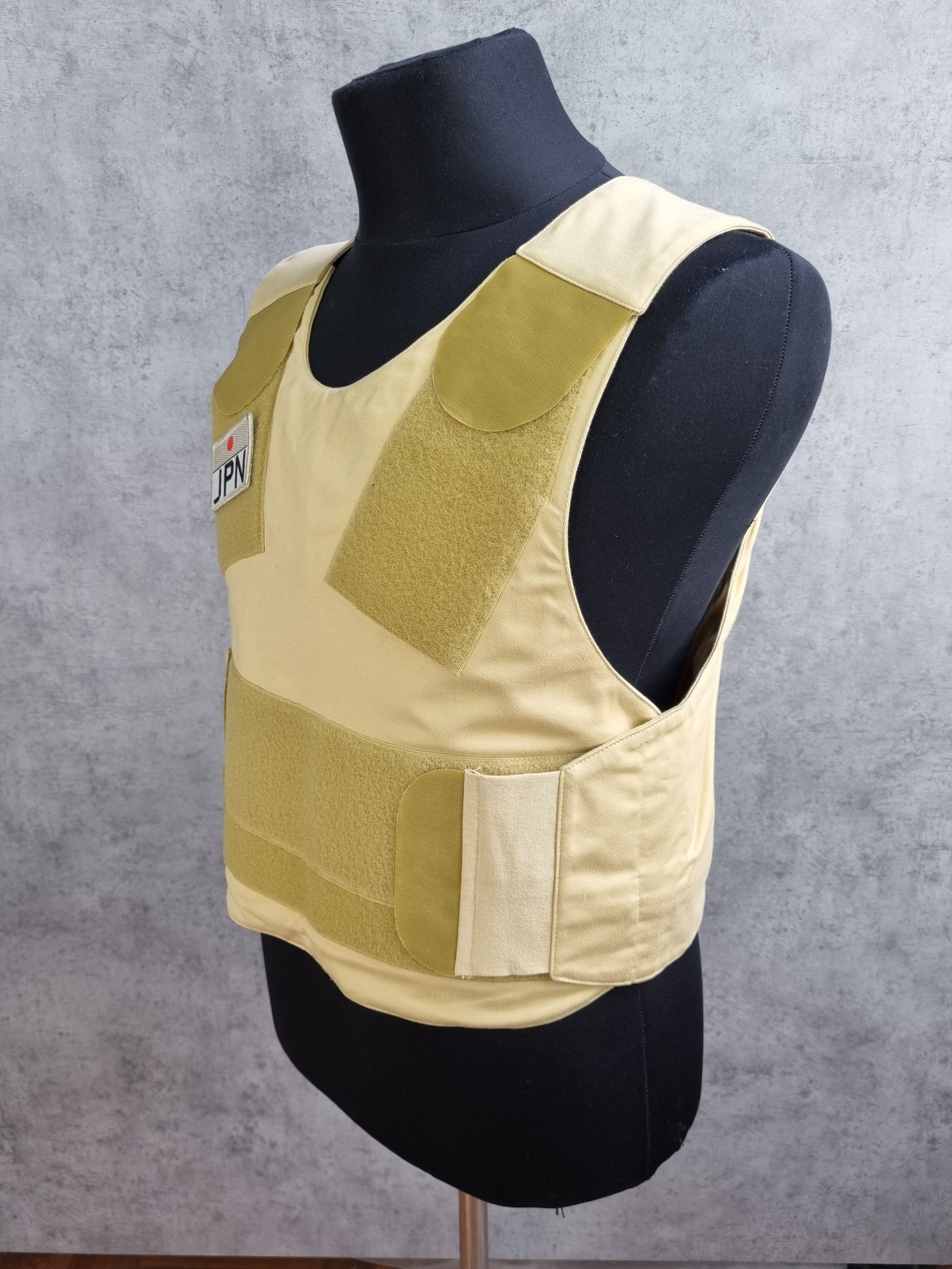 Vintage Bullet Protection Vest made in Germany DONDA Kanye style Size US L / EU 52-54 / 3 - 5 Thumbnail
