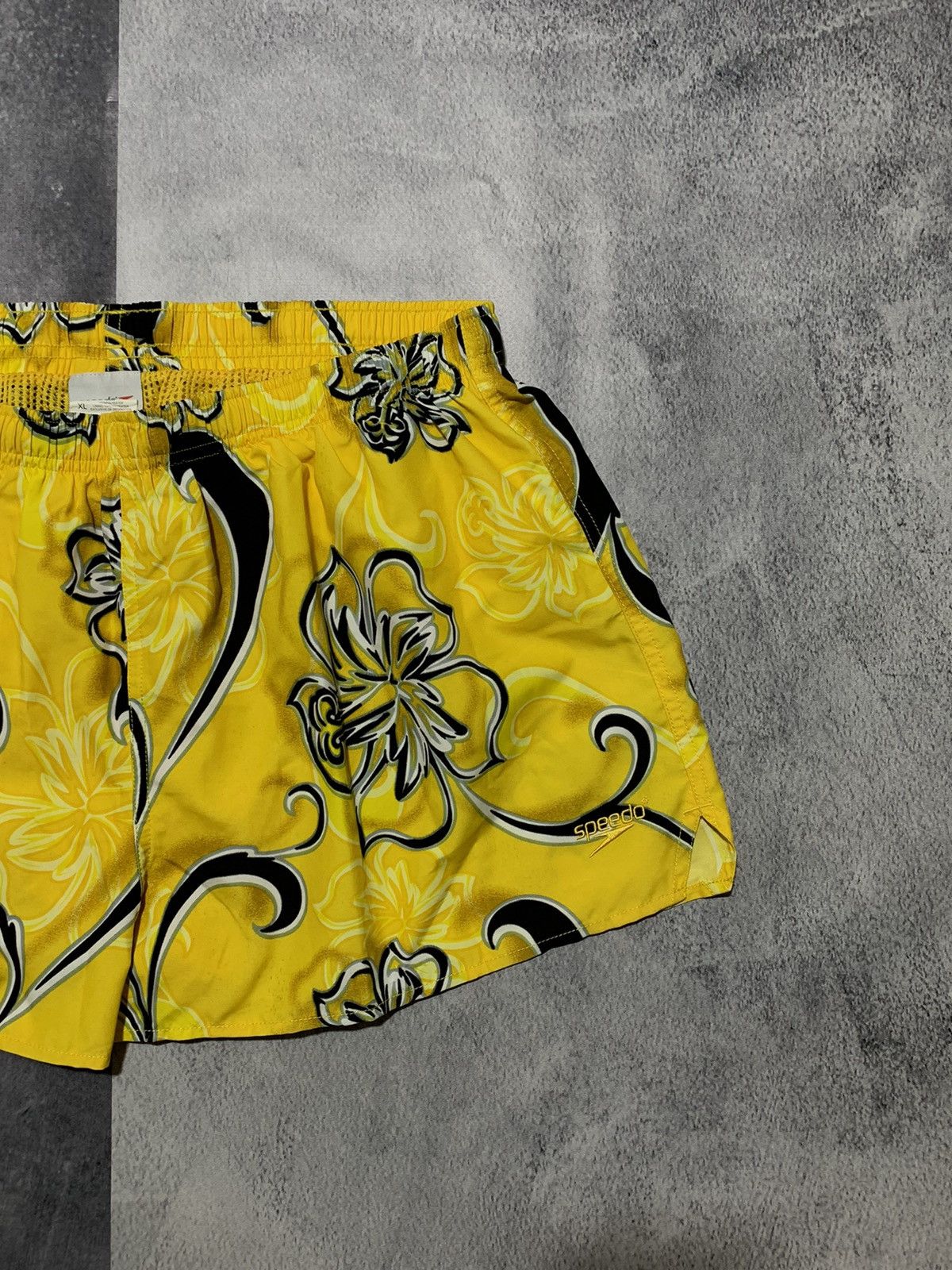 Speedo × Vintage Vintage swimming art shorts streetwear Y2K style size XL Size US 36 / EU 52 - 3 Thumbnail