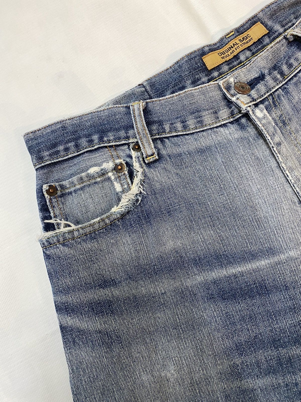 Japanese Brand × Uniqlo × Vintage S002 Uniqlo Distressed Denim Pant Size US 34 / EU 50 - 3 Thumbnail