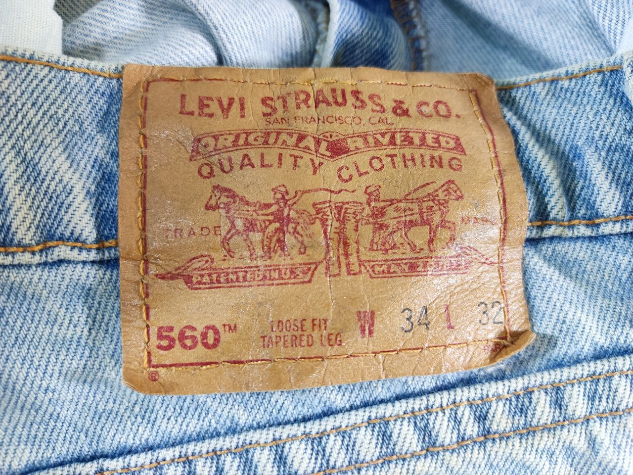 Levi's vintage levis 560 loose fit tapered leg denim Size US 35 - 3 Thumbnail