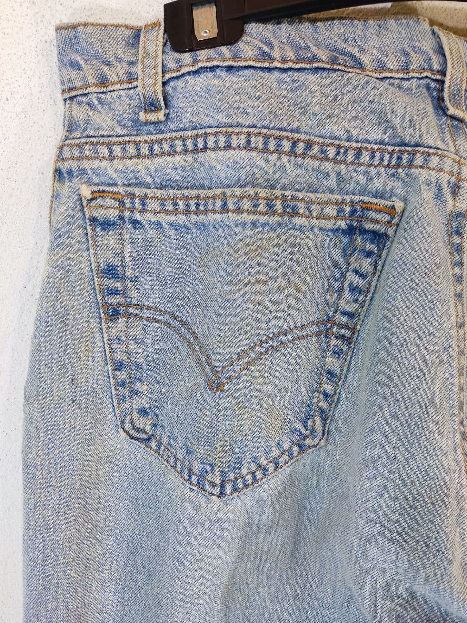 Levi's vintage levis 560 loose fit tapered leg denim Size US 35 - 13 Thumbnail