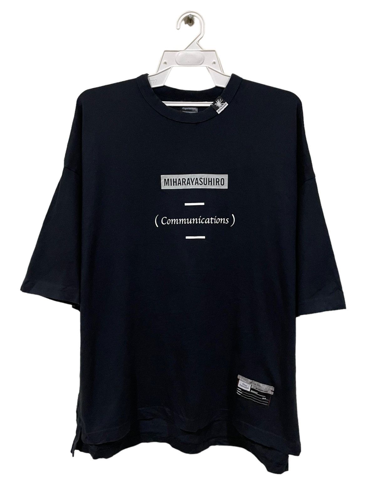Maison MIHARA YASUHIRO Miharayasuhiro Communications Good Inspiration x GU Tee Size US M / EU 48-50 / 2 - 5 Thumbnail