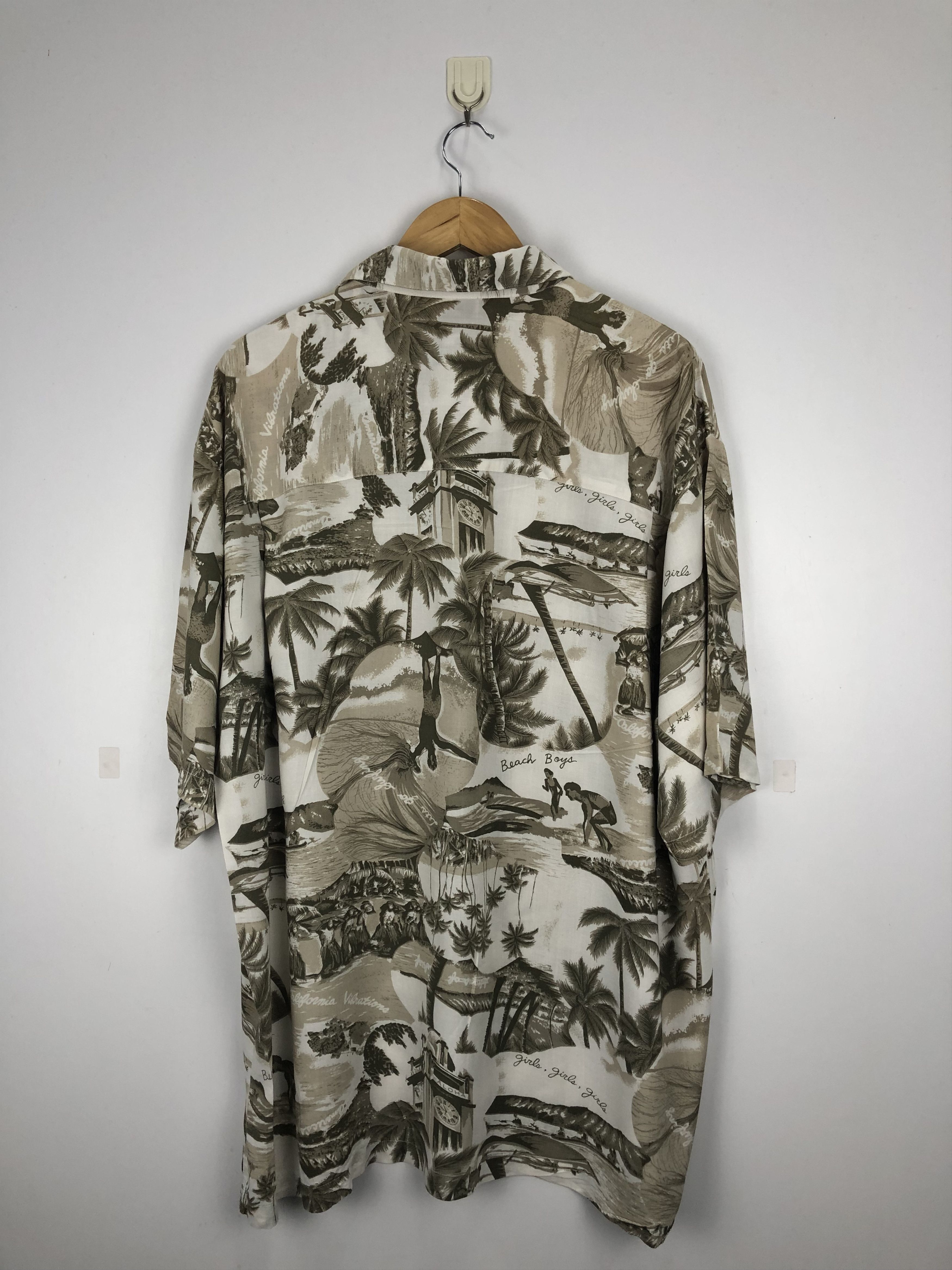Other Vintage Hawaiian Sun Surf Motive TA0011 Size US L / EU 52-54 / 3 - 3 Thumbnail