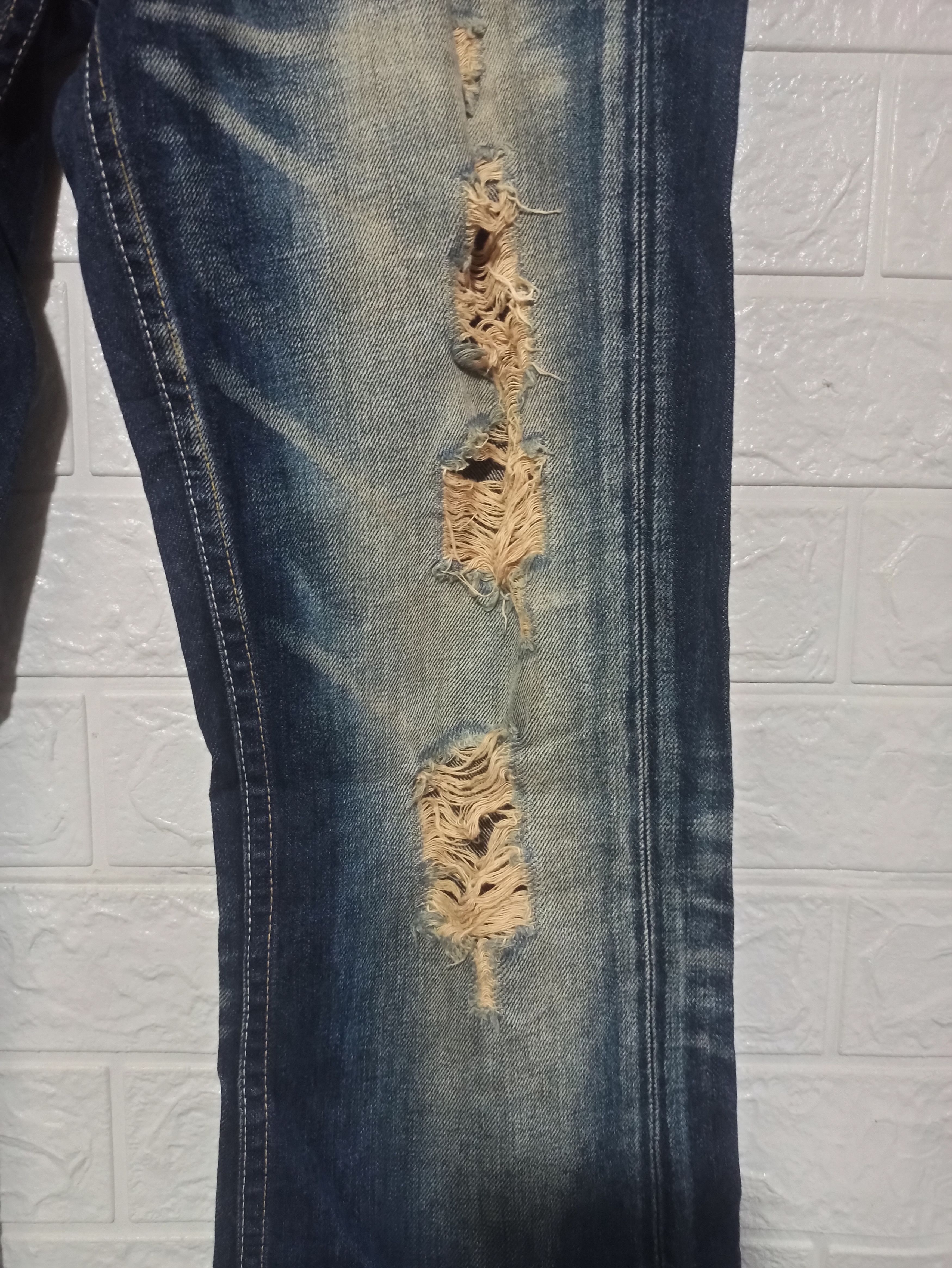 Japanese Brand 🔥OFFER YOUR PRICE🔥Vintage Vanquish Flared jeans Size 34" / US 12 / IT 48 - 6 Thumbnail