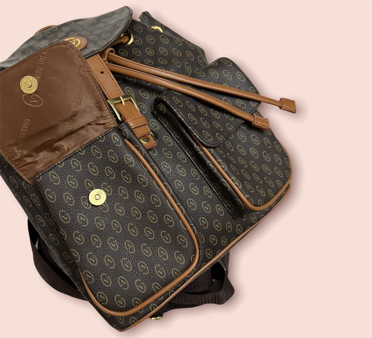 Designer VALENTINO GIANNI MONOGRAM MINI BACKPACK Size ONE SIZE - 11 Thumbnail