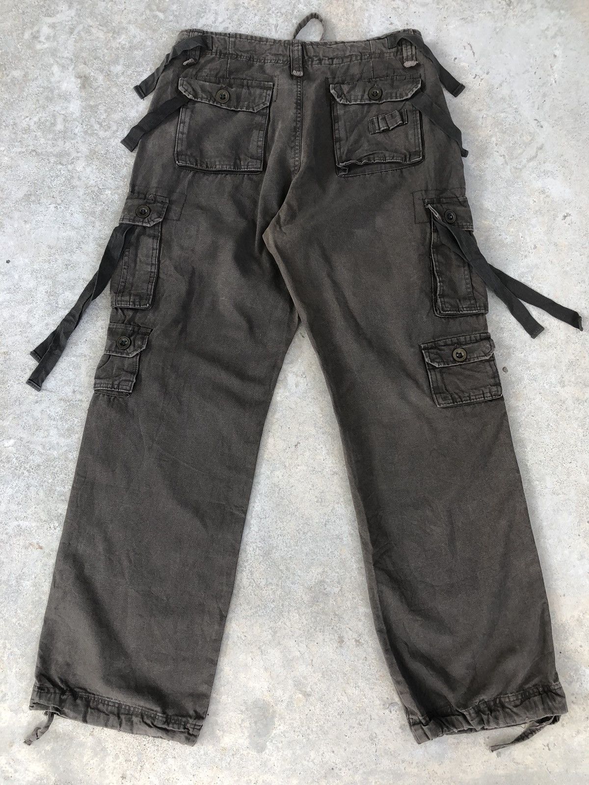 Seditionaries tove parachute cargo pants tactical multipocket bondage grey Size US 33 - 2 Thumbnail