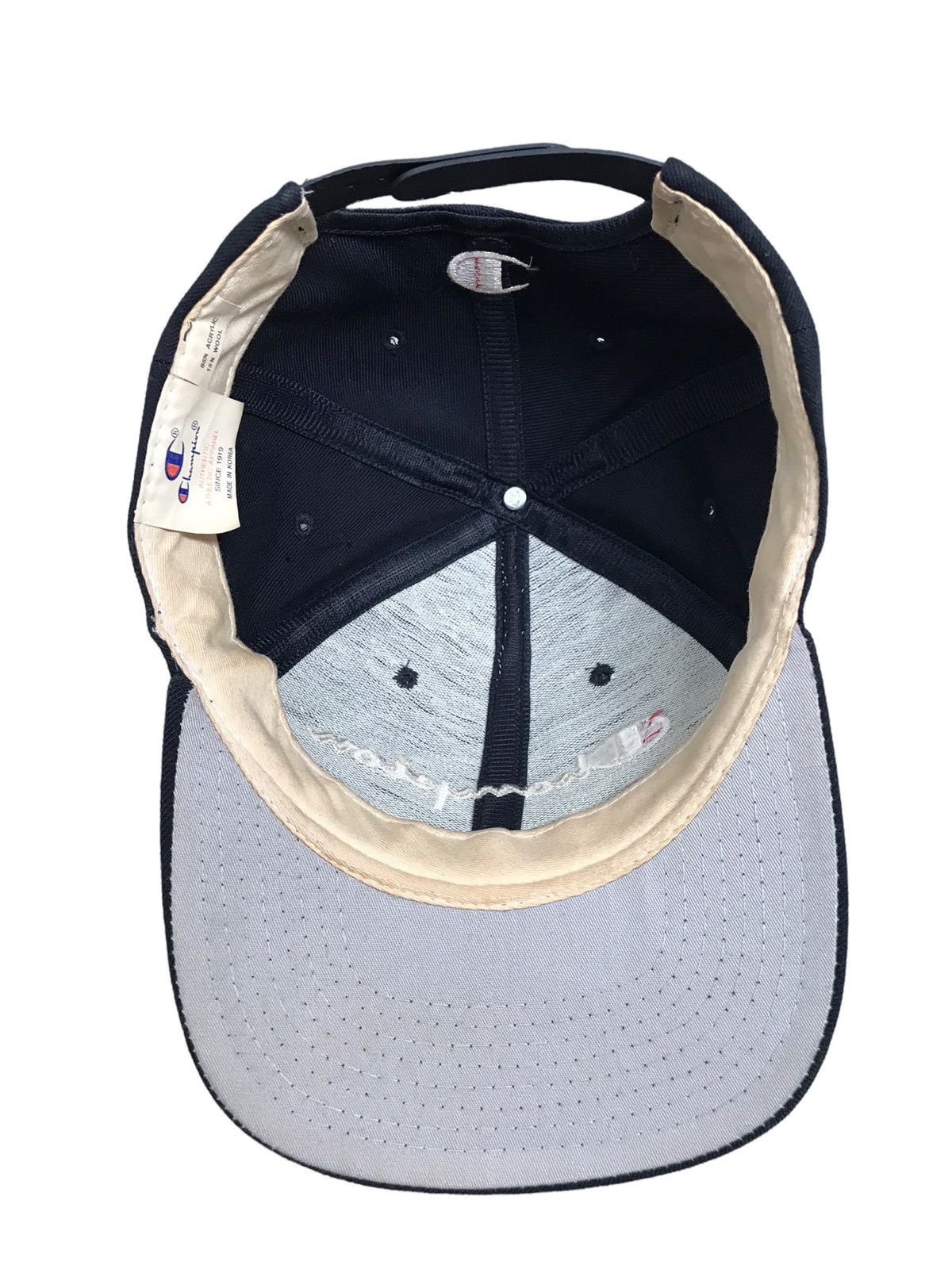 Champion Vintage Champion Embroidered Logo Yupoong Snapback Cap Size ONE SIZE - 4 Thumbnail