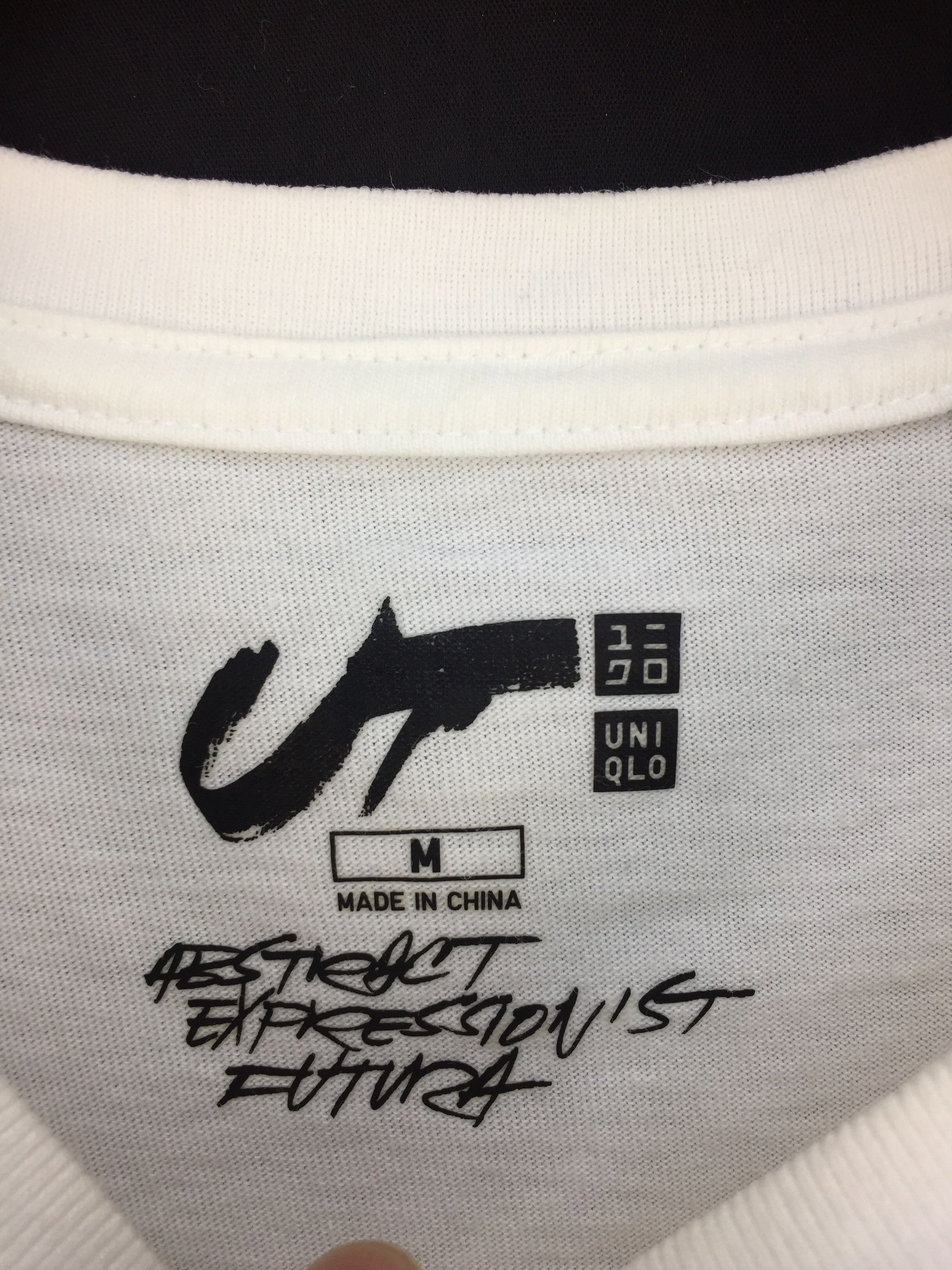 Futura × Uniqlo FUTURA SPELL OUT POPART DESIGN SHIRT Size US M / EU 48-50 / 2 - 4 Thumbnail