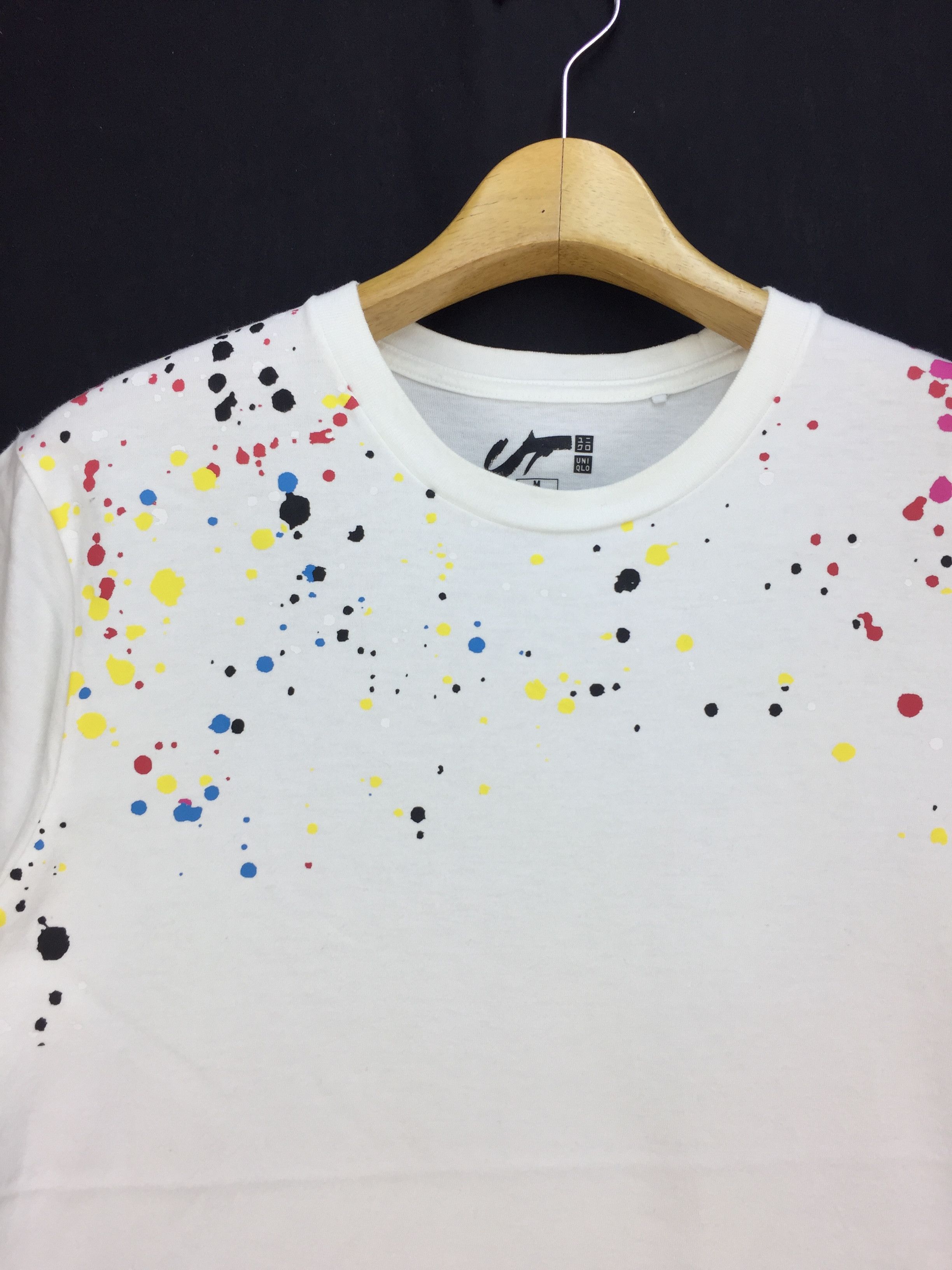 Futura × Uniqlo FUTURA SPELL OUT POPART DESIGN SHIRT Size US M / EU 48-50 / 2 - 3 Thumbnail