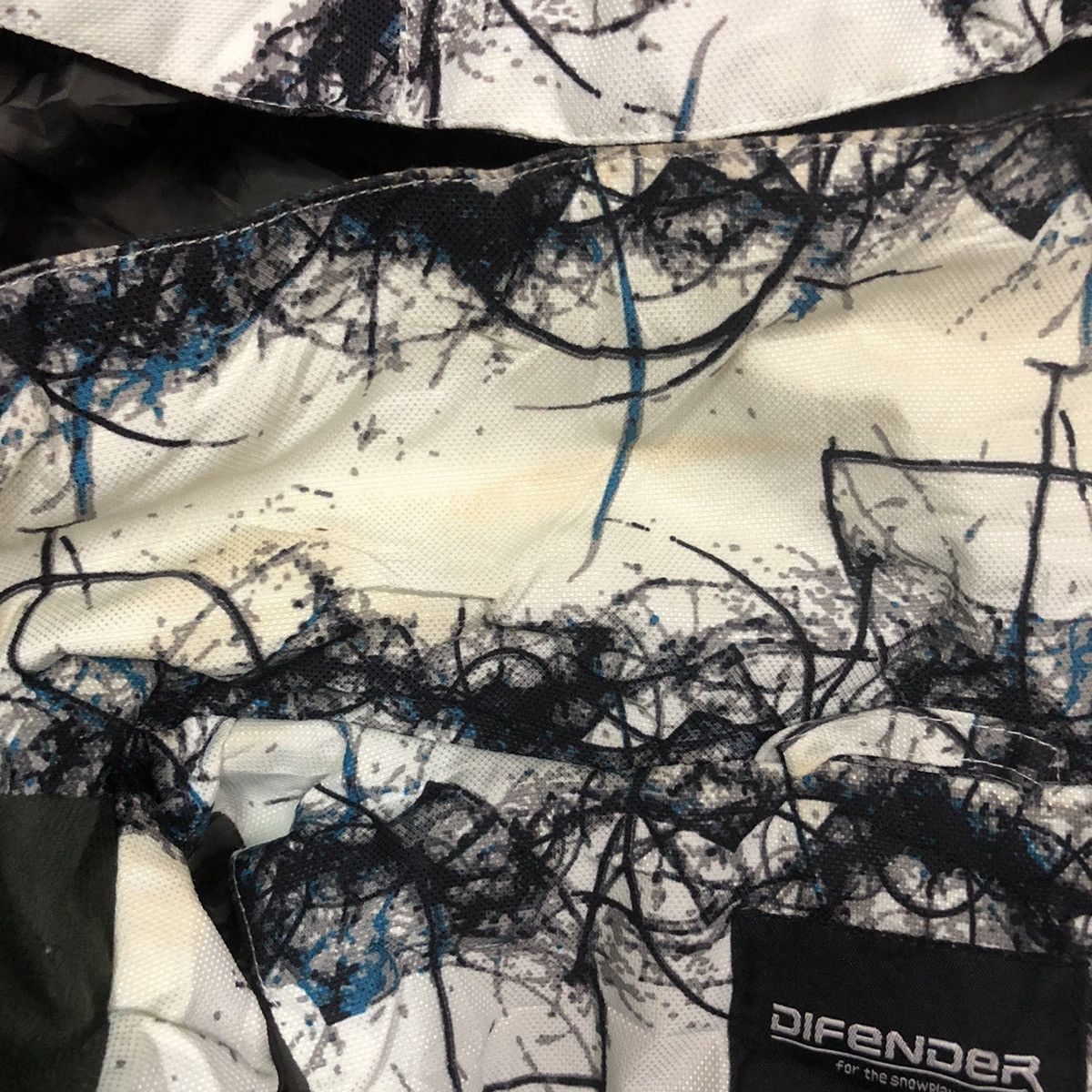 Japanese Brand Vintage Difender Fullprint Zipper Ups Hoodie Jacket Size US XL / EU 56 / 4 - 11 Thumbnail