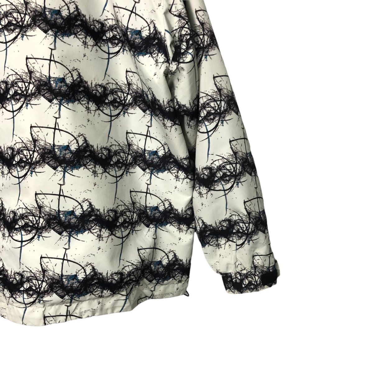 Japanese Brand Vintage Difender Fullprint Zipper Ups Hoodie Jacket Size US XL / EU 56 / 4 - 7 Thumbnail