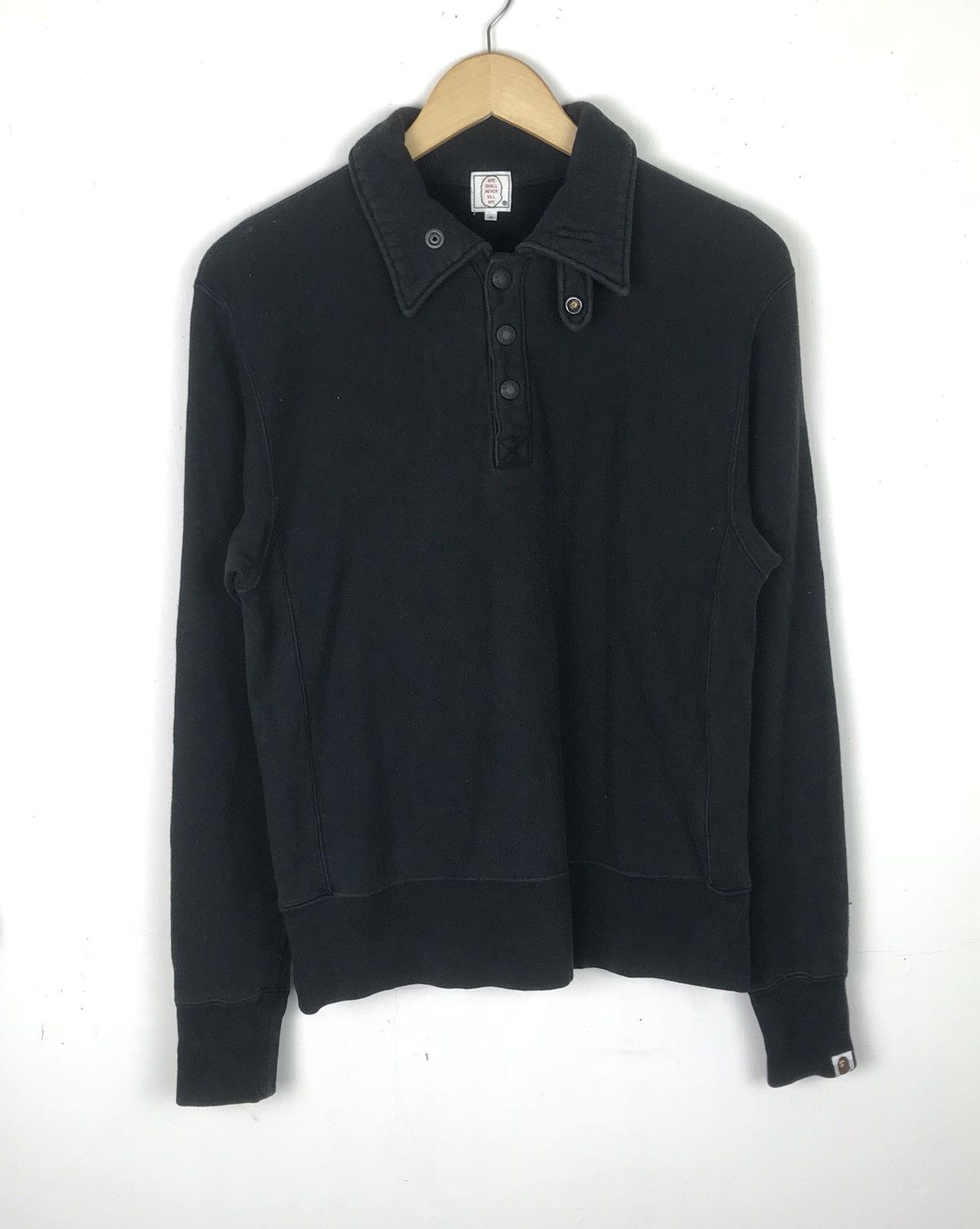 Bape Vintage Bape Collared Sweatshirt Size US S / EU 44-46 / 1 - 1 Thumbnail