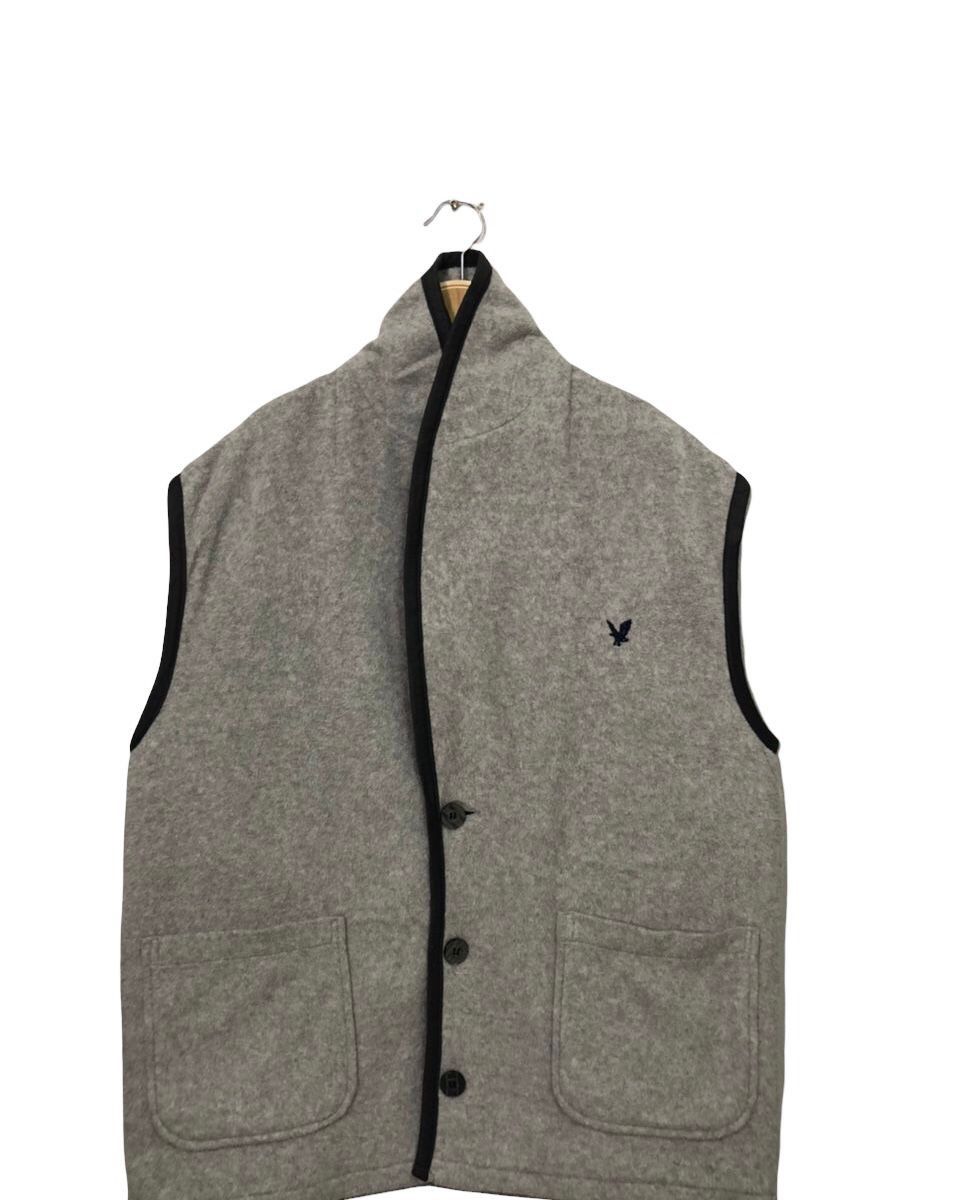 Lyle & Scott Vintage Lyle & Scott Embroidery Small Logo Button Ups Vest Size US L / EU 52-54 / 3 - 2 Thumbnail