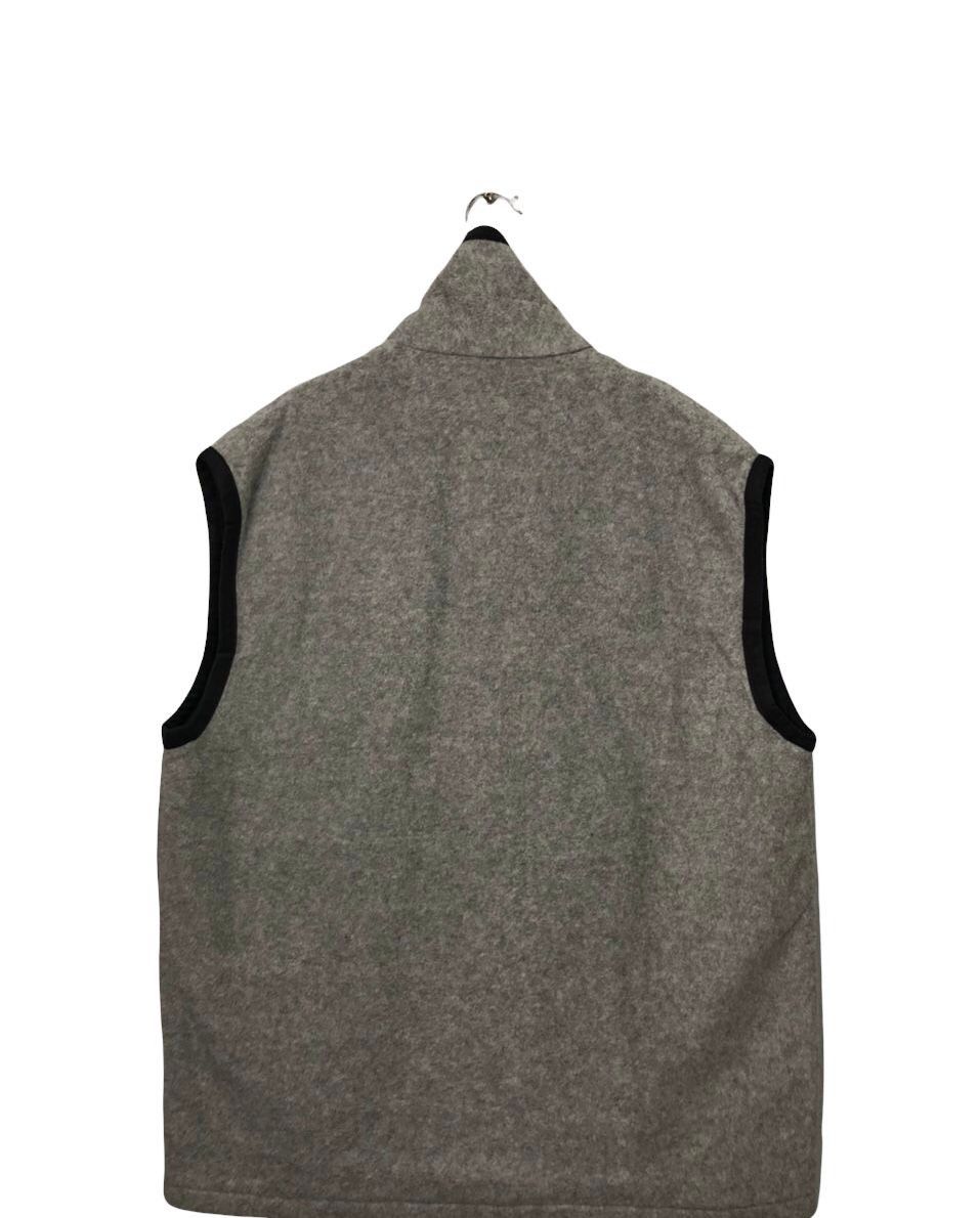 Lyle & Scott Vintage Lyle & Scott Embroidery Small Logo Button Ups Vest Size US L / EU 52-54 / 3 - 5 Thumbnail