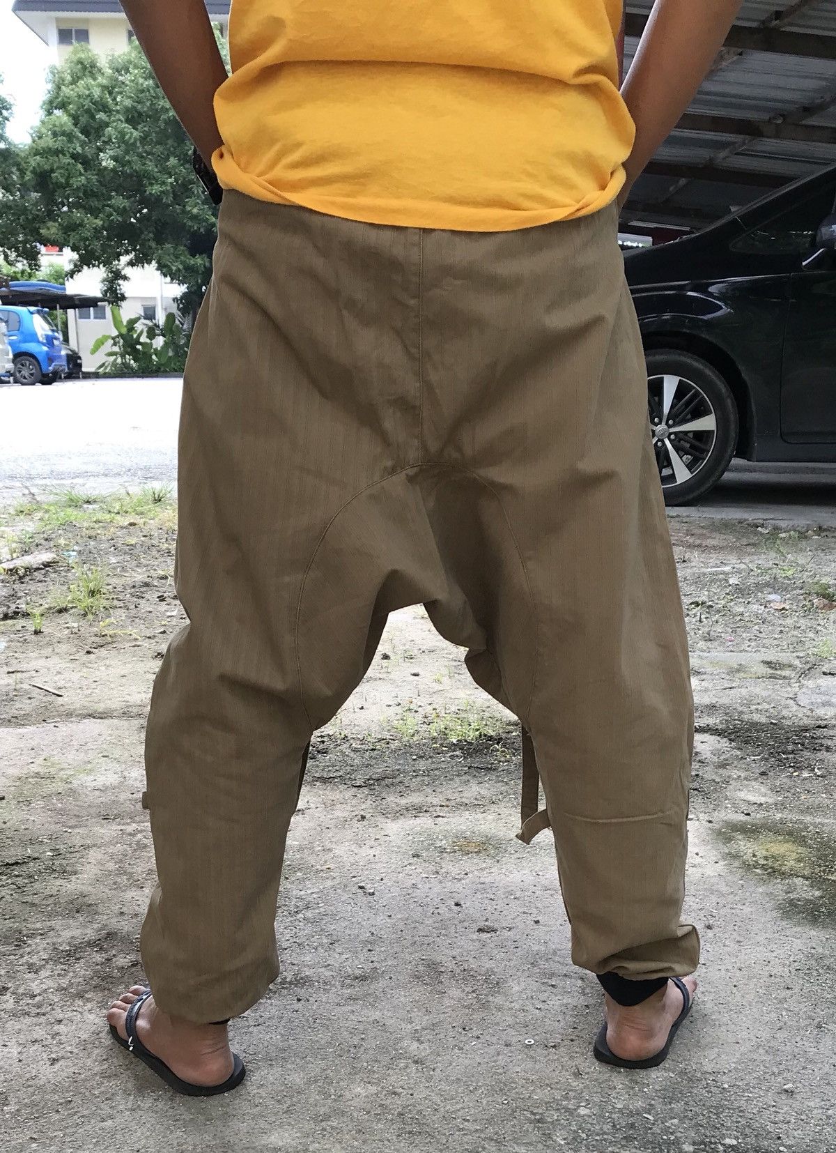 Japanese Brand Near Brand Drop Crotch Bondage Pants Stretched Waist Size US 33 - 2 Thumbnail