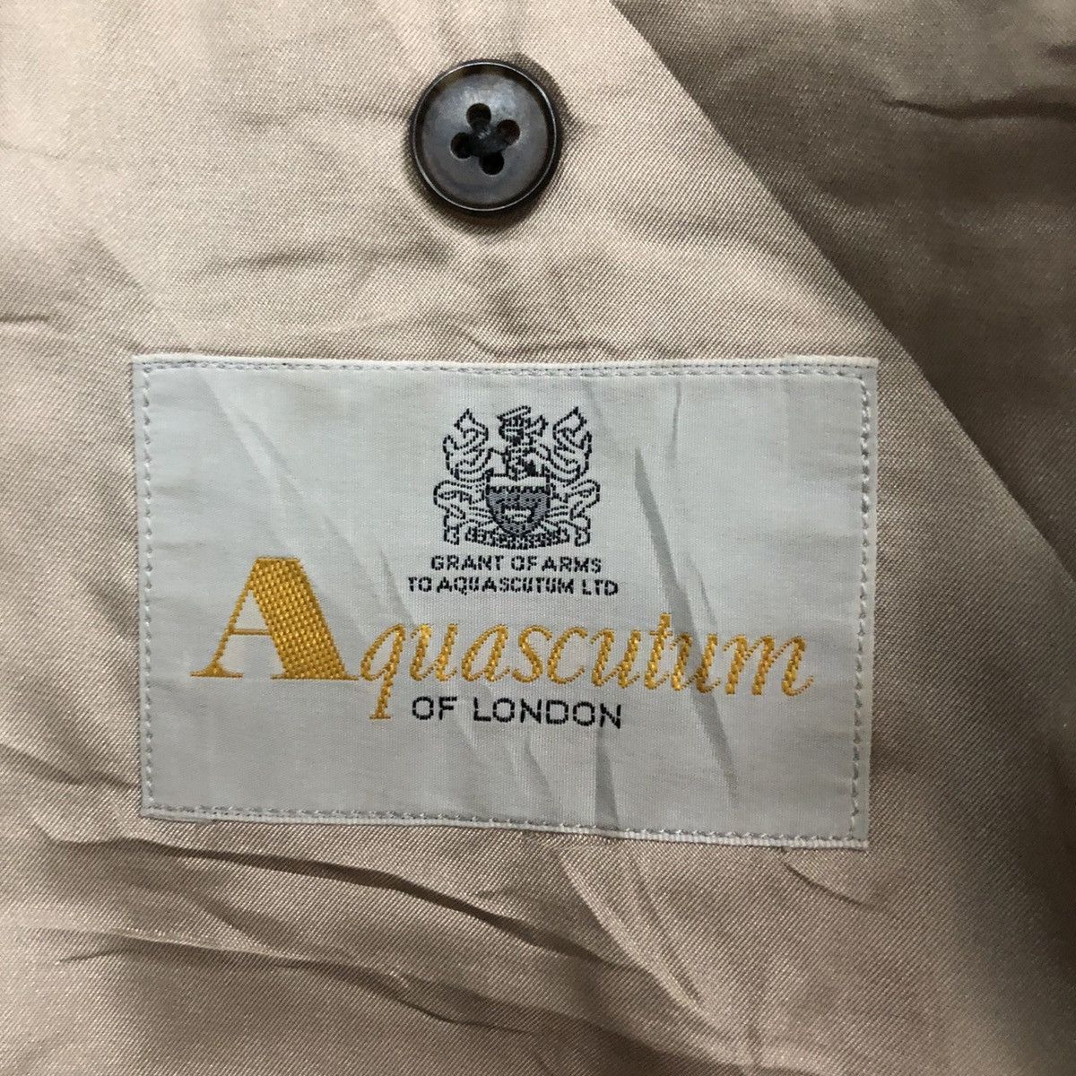 Aquascutum Vintage Aquascutum Plaid Blazer Coat Jacket Made in Japan Size US M / EU 48-50 / 2 - 10 Thumbnail