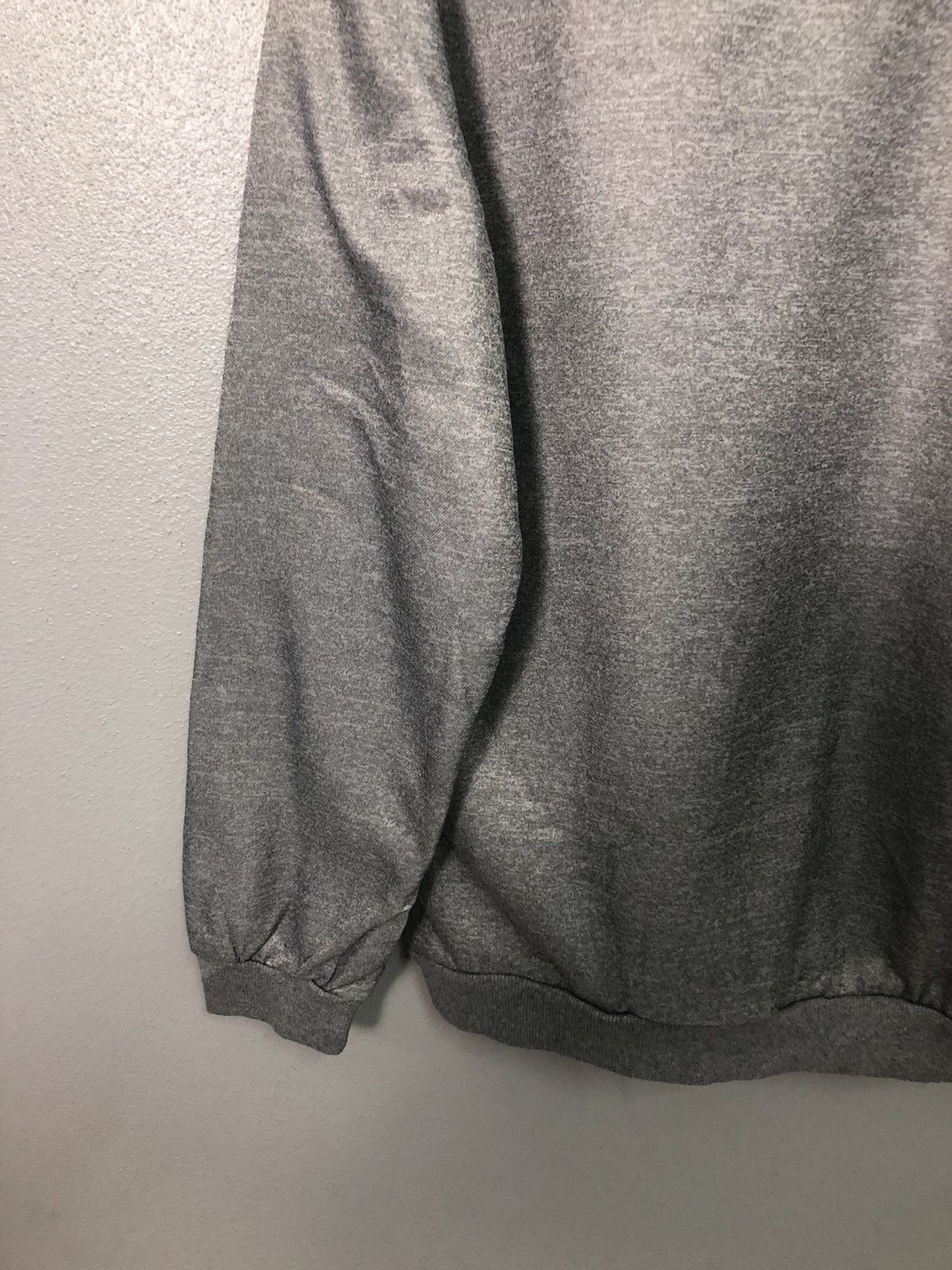 Japanese Brand Vintage Unbranded Big Logo Hoodie Sweatshirt Size US M / EU 48-50 / 2 - 7 Thumbnail