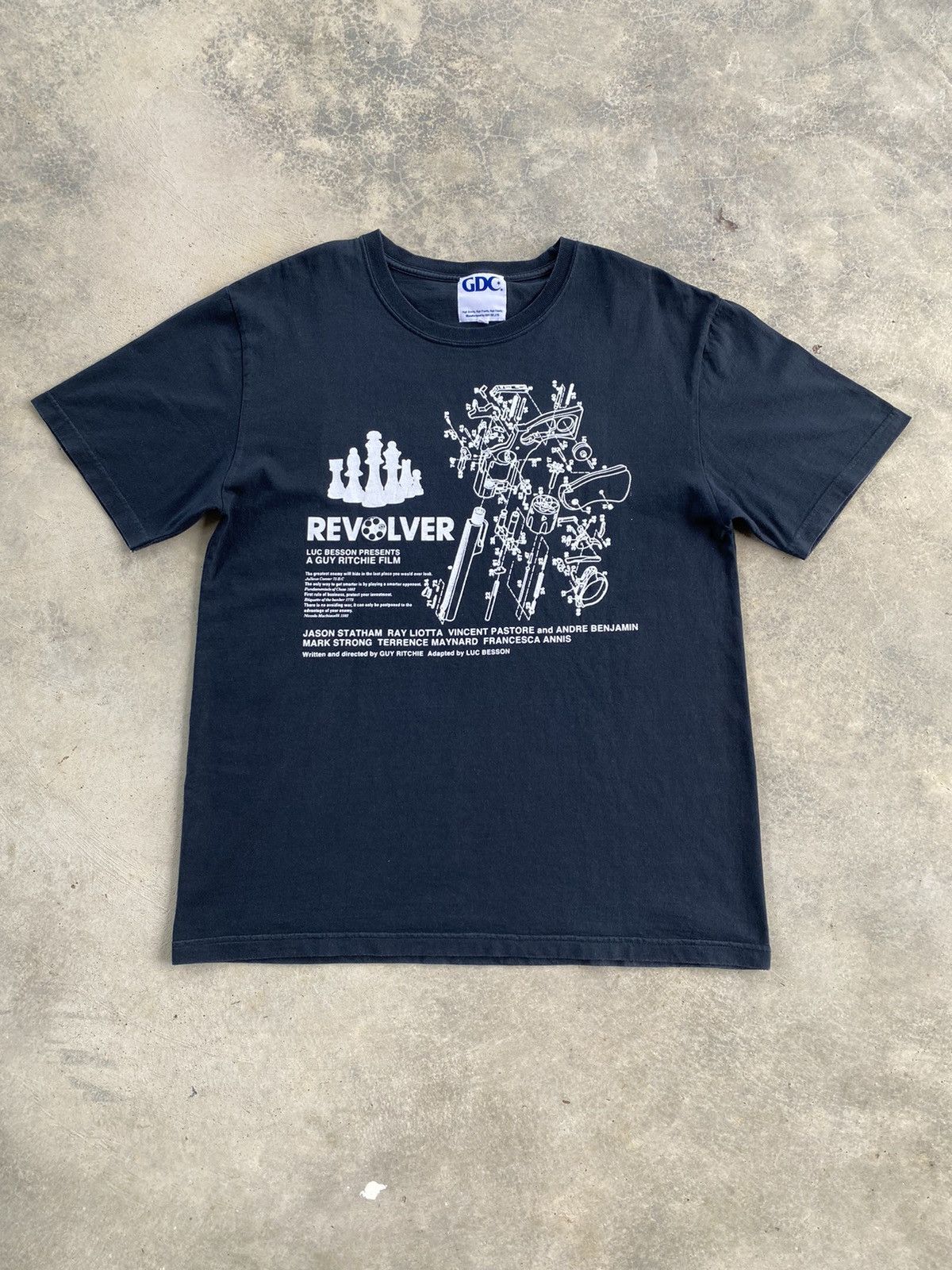 Vintage Vintage Gdc Revolver Movie Gun Photo Tees Size US M / EU 48-50 / 2 - 1 Thumbnail
