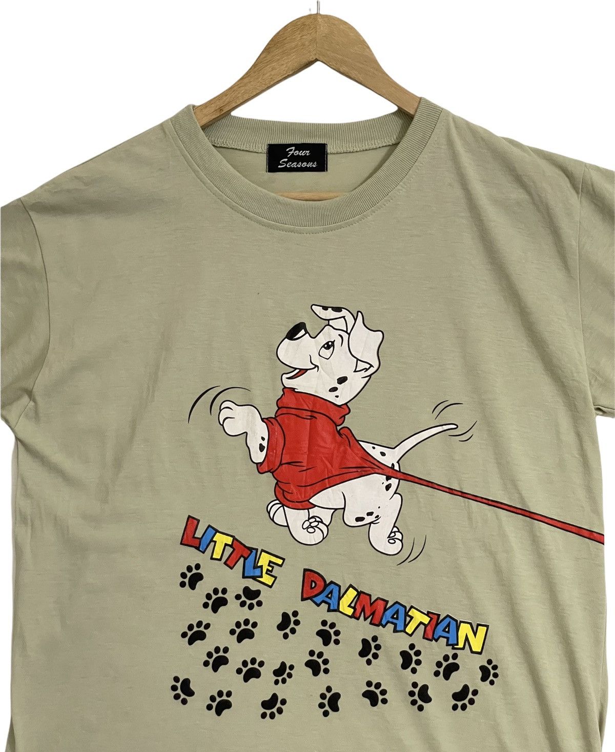 Disney Vintage Movie 101 Dalmitian tshirt cartoon tshirt Size US M / EU 48-50 / 2 - 3 Thumbnail