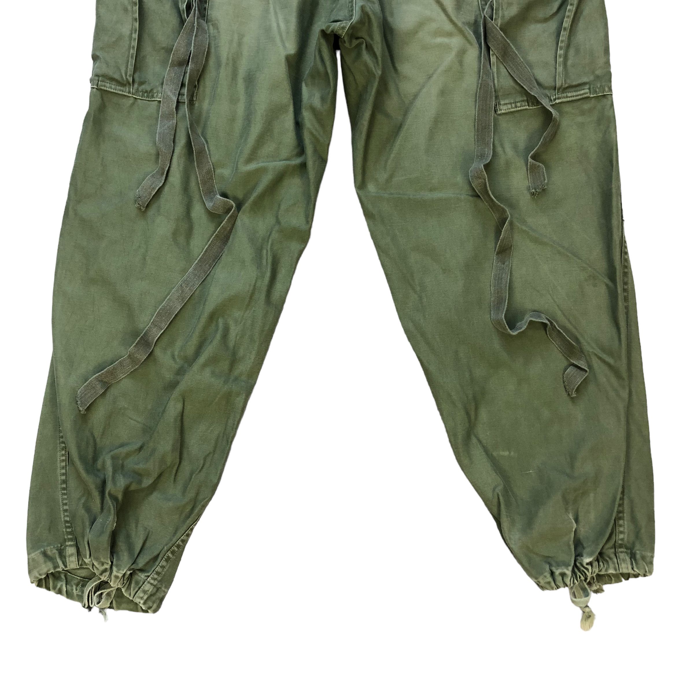 Vintage 51's TROUSERS SHELL FIELD M1951 / CARGO PANTS #7114-110 Size US 35 - 18 Thumbnail