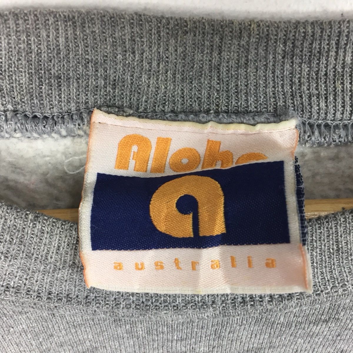 Vintage Vintage aloha hawaii Australia sweatshirt jumper Size US M / EU 48-50 / 2 - 2 Thumbnail