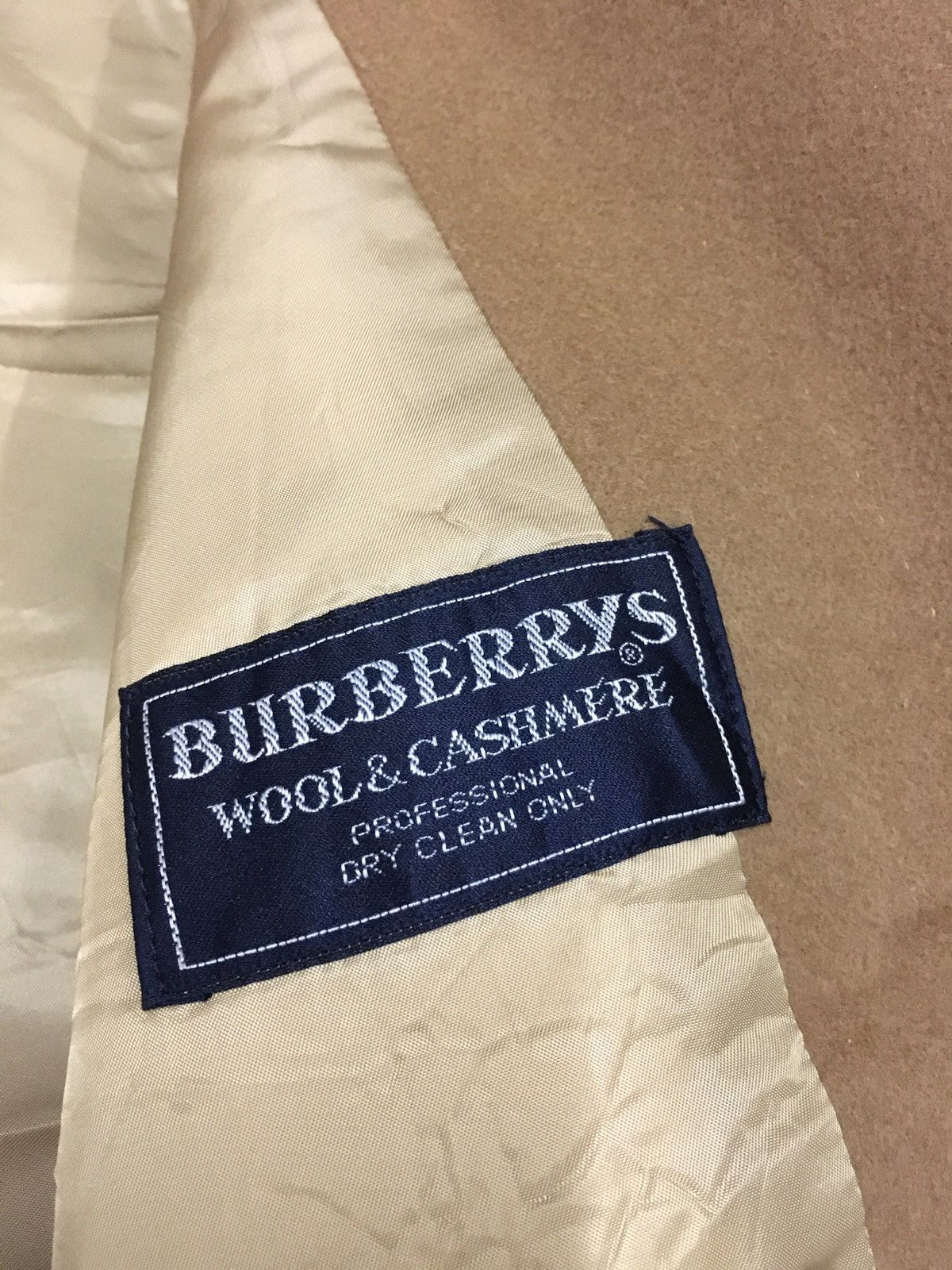 Burberry Vintage Burberrys Wool and Cashmere Long Coat Size US L / EU 52-54 / 3 - 8 Thumbnail