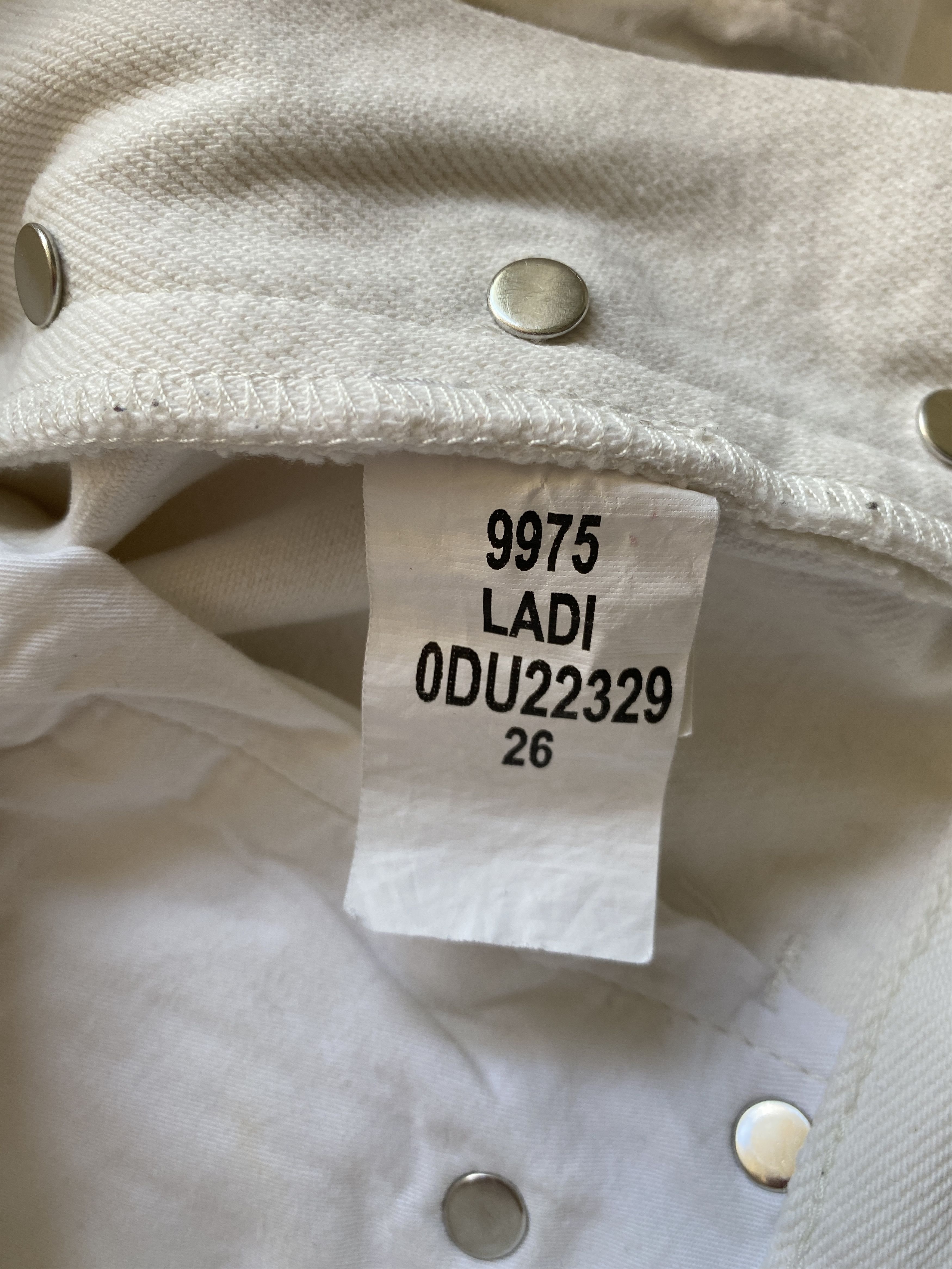 Balenciaga ⚡️QUICK SALE⚡️SAMPLE Balenciaga by Demna White Jeans Denim Size 28" / US 6 / IT 42 - 4 Thumbnail