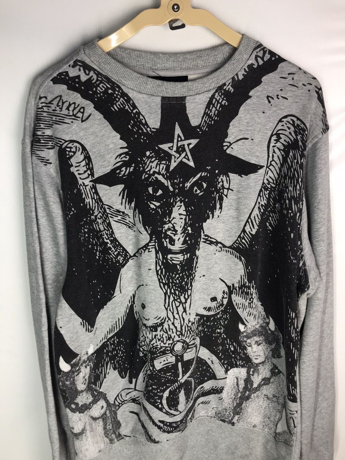 Japanese Brand Overprint printed sweatshirt by black scale Size US M / EU 48-50 / 2 - 3 Thumbnail