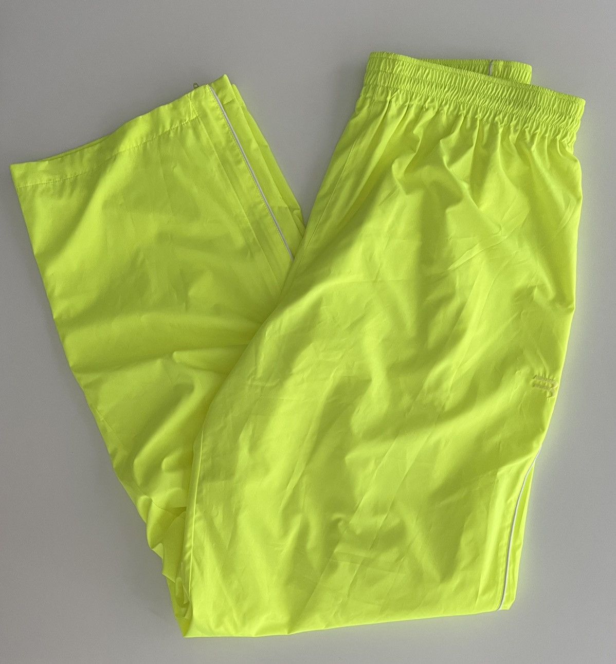 Balenciaga Balenciaga Neon Relaxed-Fit Track Pants Size US 30 / EU 46 - 5 Thumbnail