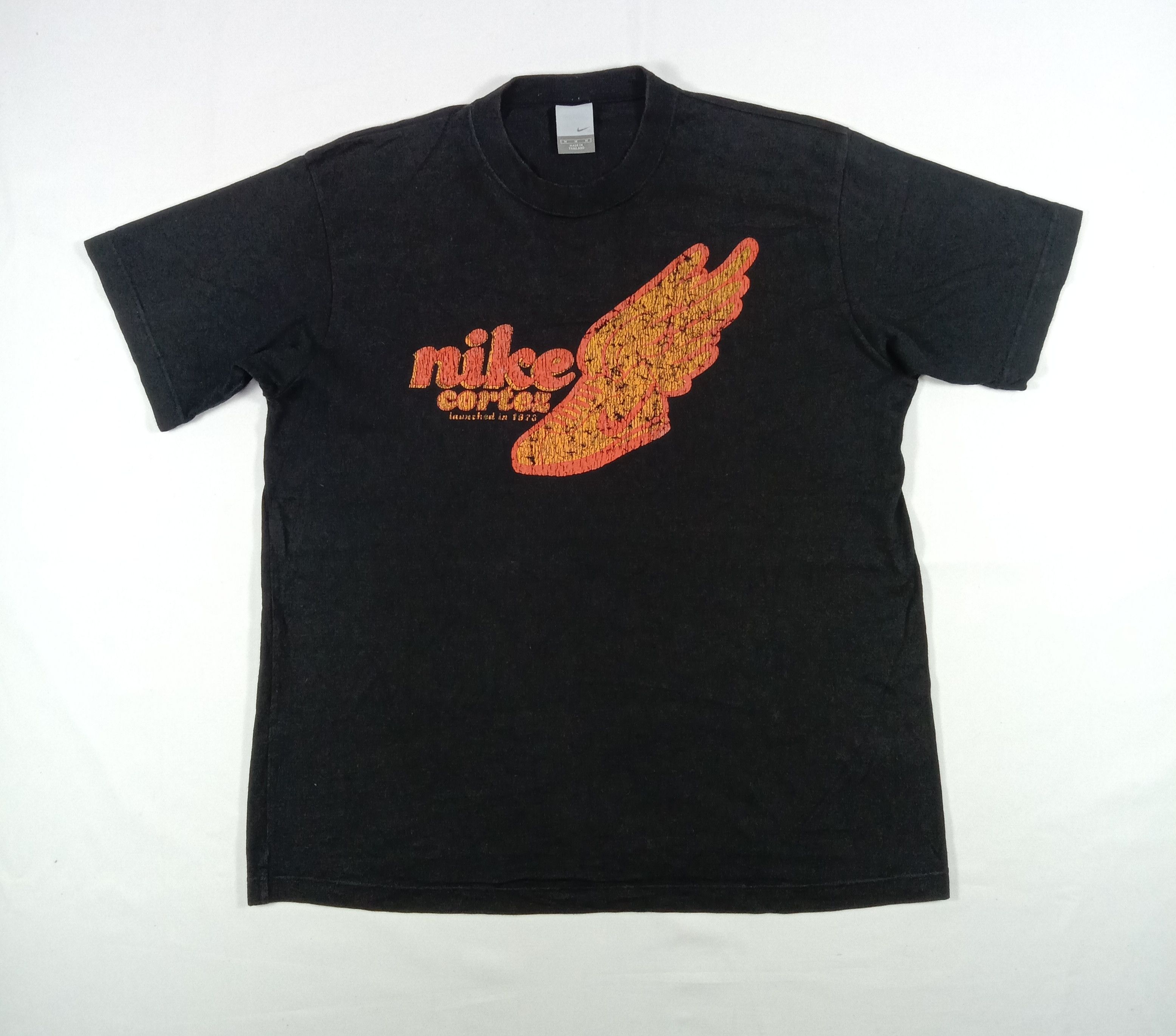 Nike Vintage Nike Cortez Shoes Printed T Shirt Size US M / EU 48-50 / 2 - 1 Thumbnail