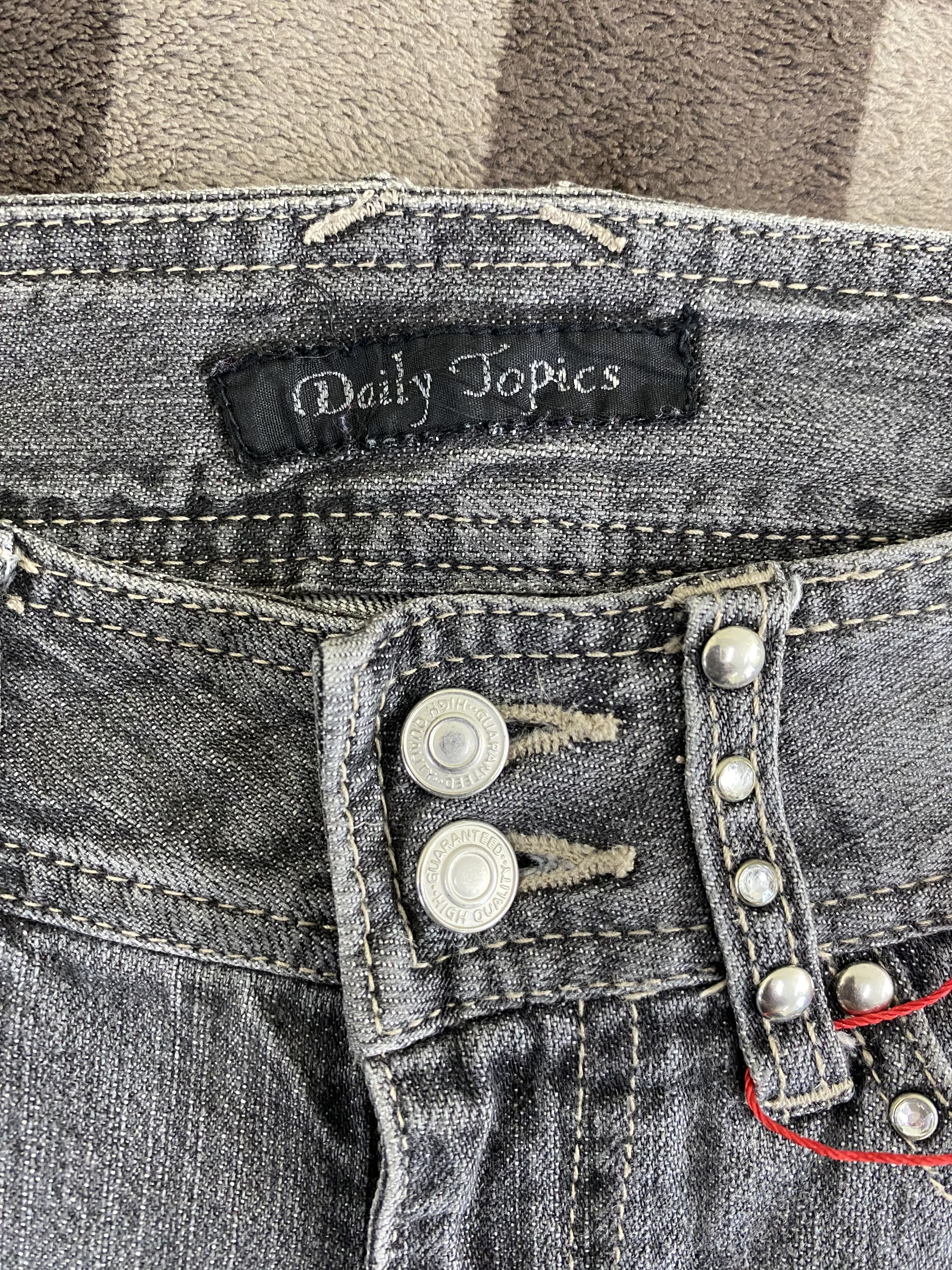 Japanese Brand × Vintage Vintage Japanese Brand Daily Topics Flare Jeans Size 29" - 16 Thumbnail