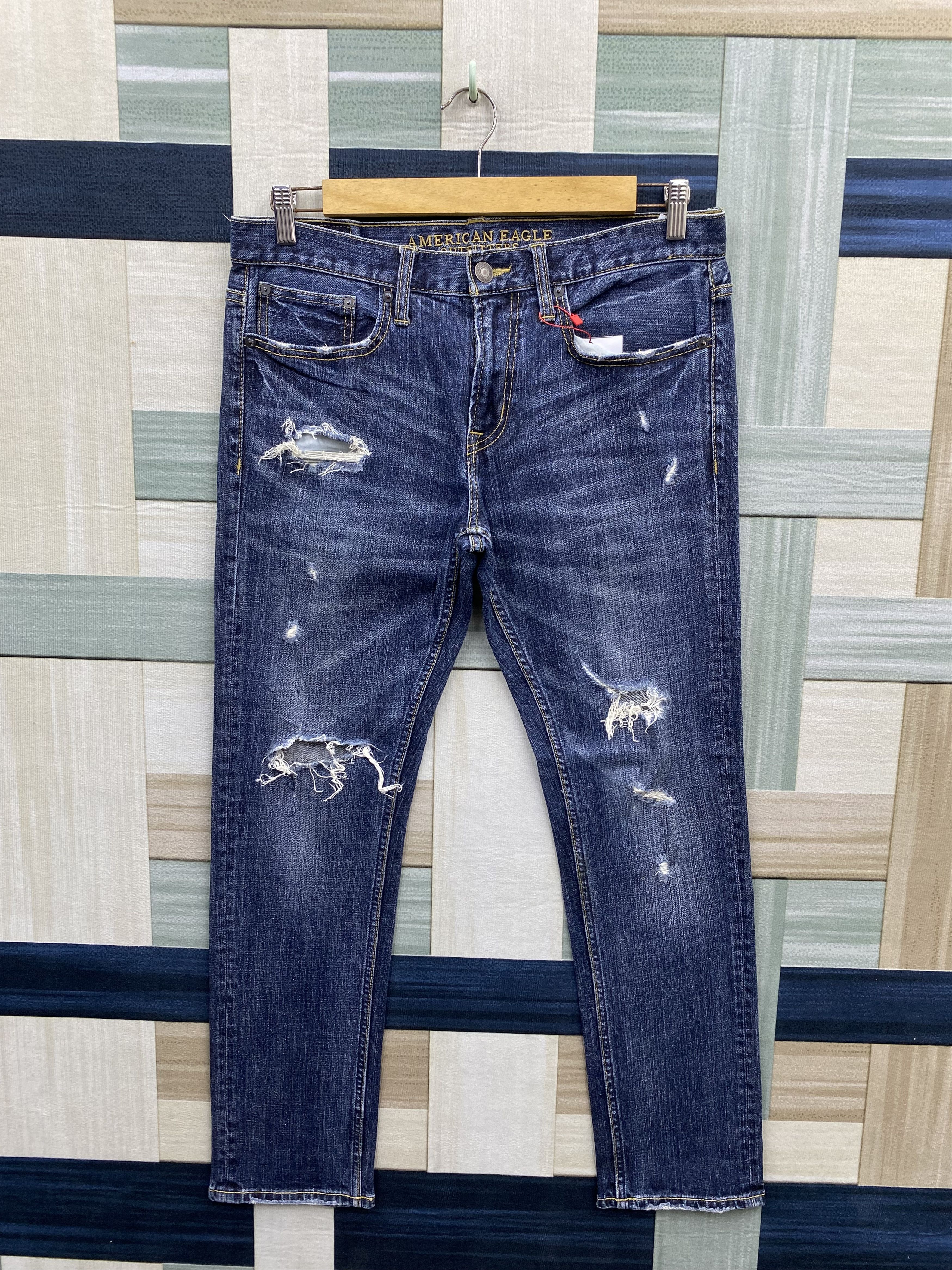American Eagle Outfitters American Eagle Outfitters Ripped Denim Jean Size US 31 - 1 Thumbnail