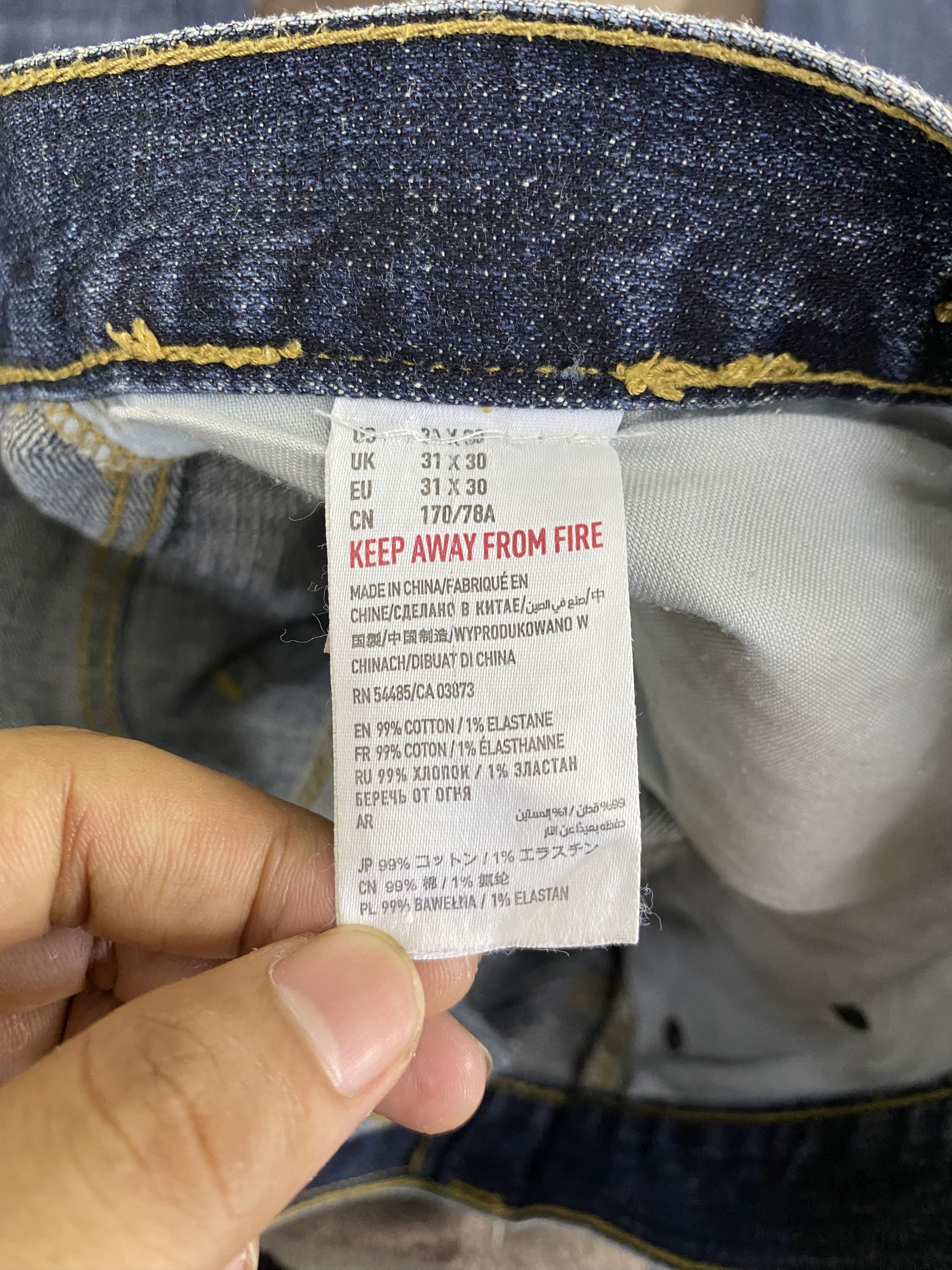 American Eagle Outfitters American Eagle Outfitters Ripped Denim Jean Size US 31 - 21 Thumbnail