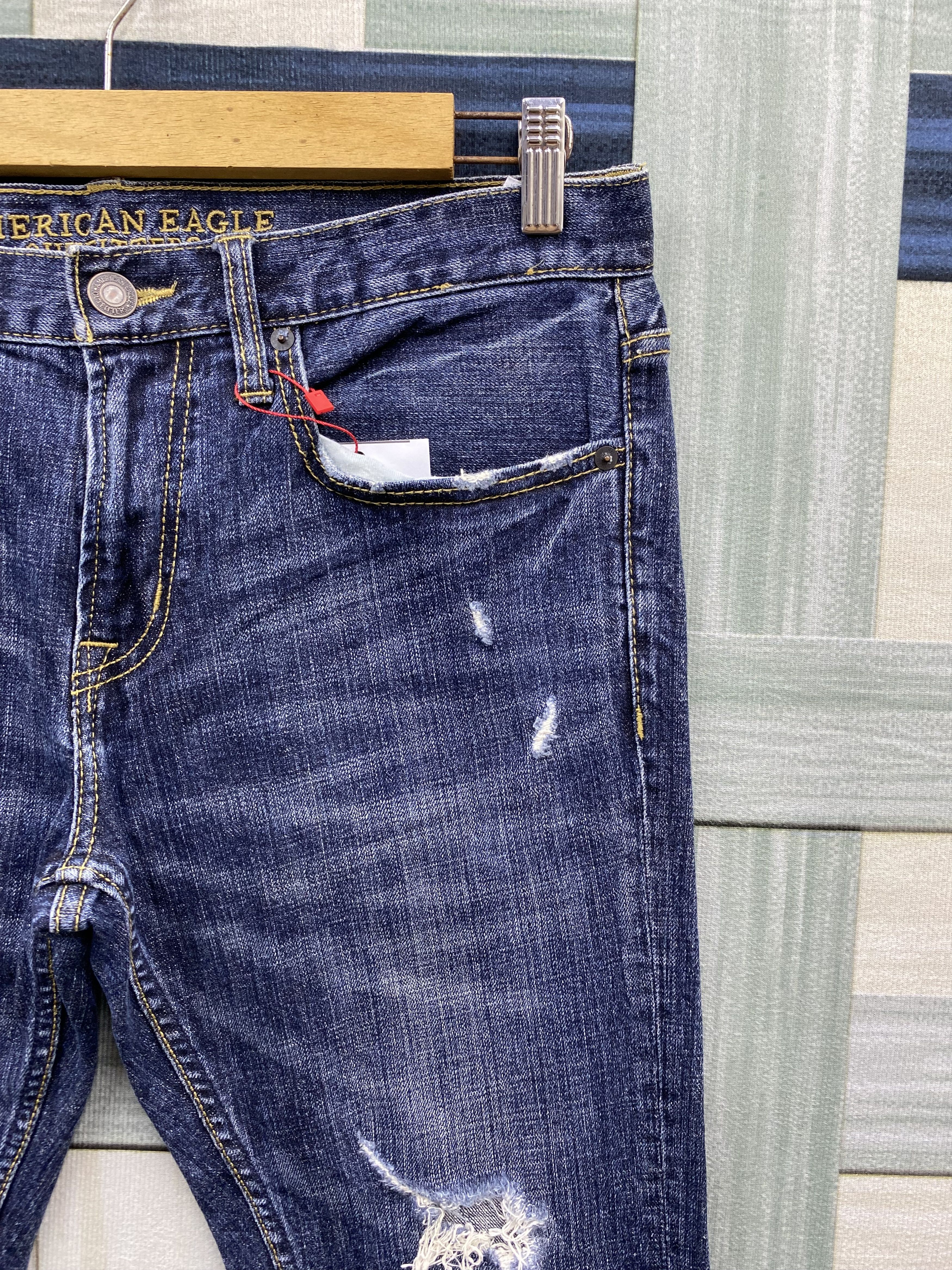 American Eagle Outfitters American Eagle Outfitters Ripped Denim Jean Size US 31 - 4 Thumbnail